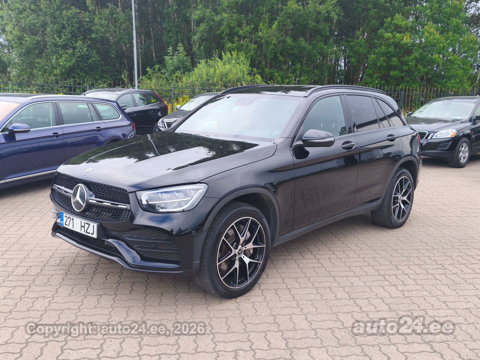 Mercedes-Benz GLC-sarja 2022, kuva 2/10