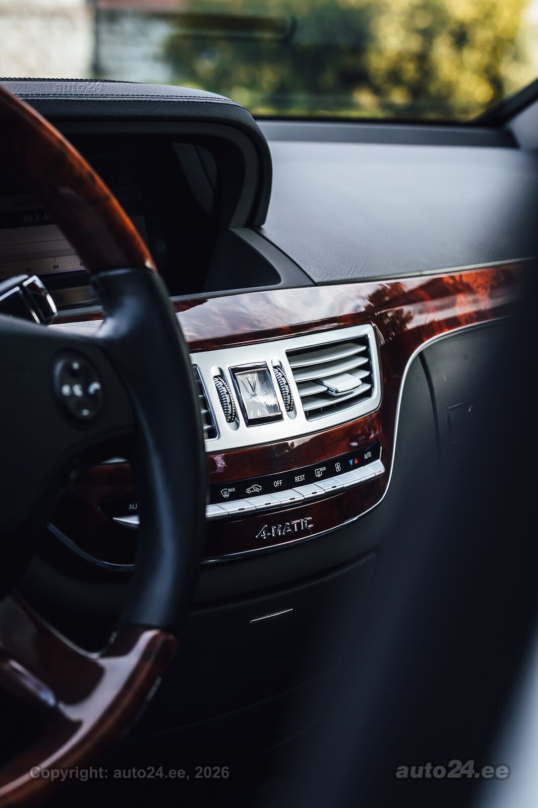 Mercedes-Benz 500 - 7