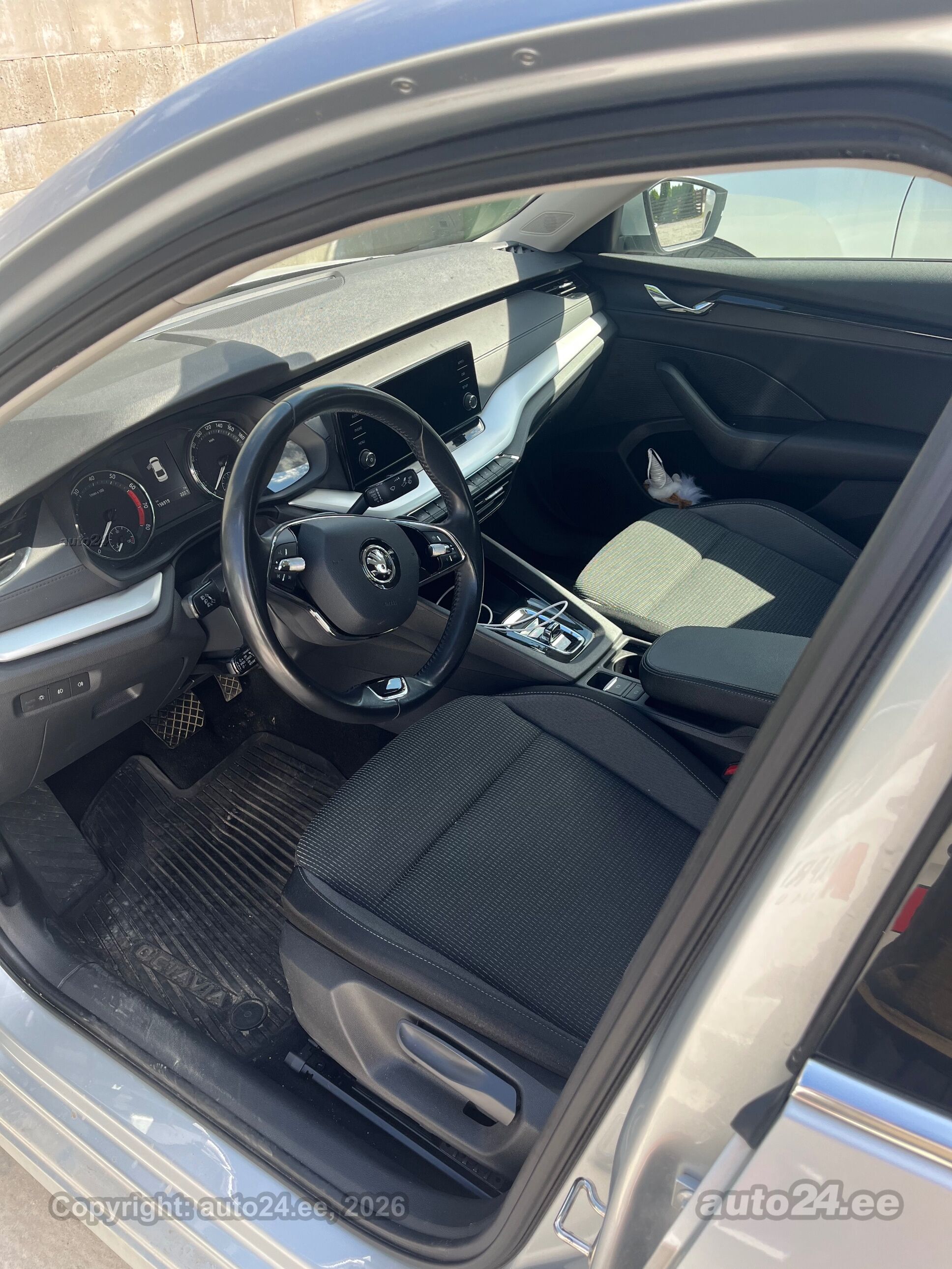 Skoda Octavia 1.5 110kW 2021, photo 7/10