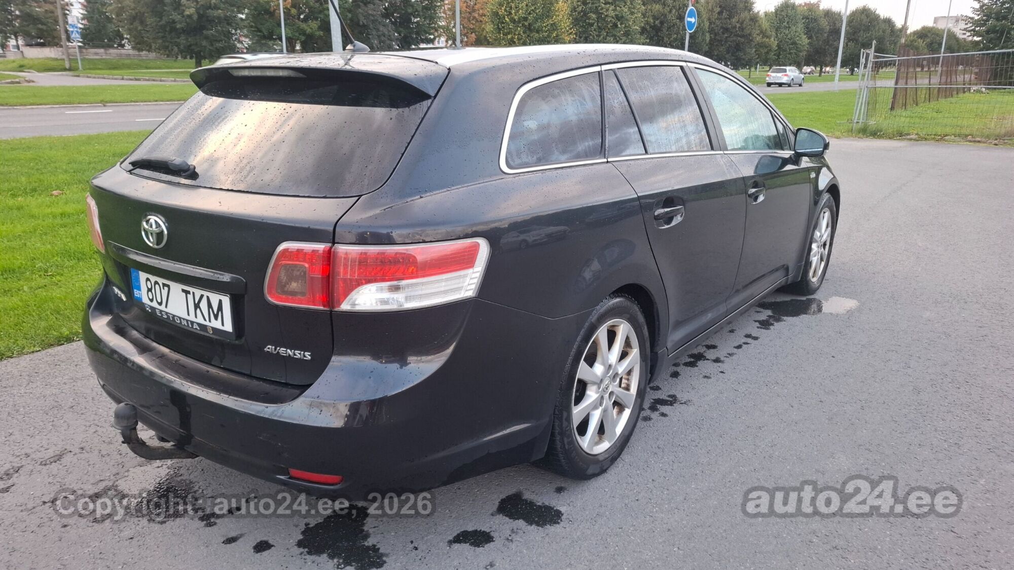 Toyota Avensis - 2