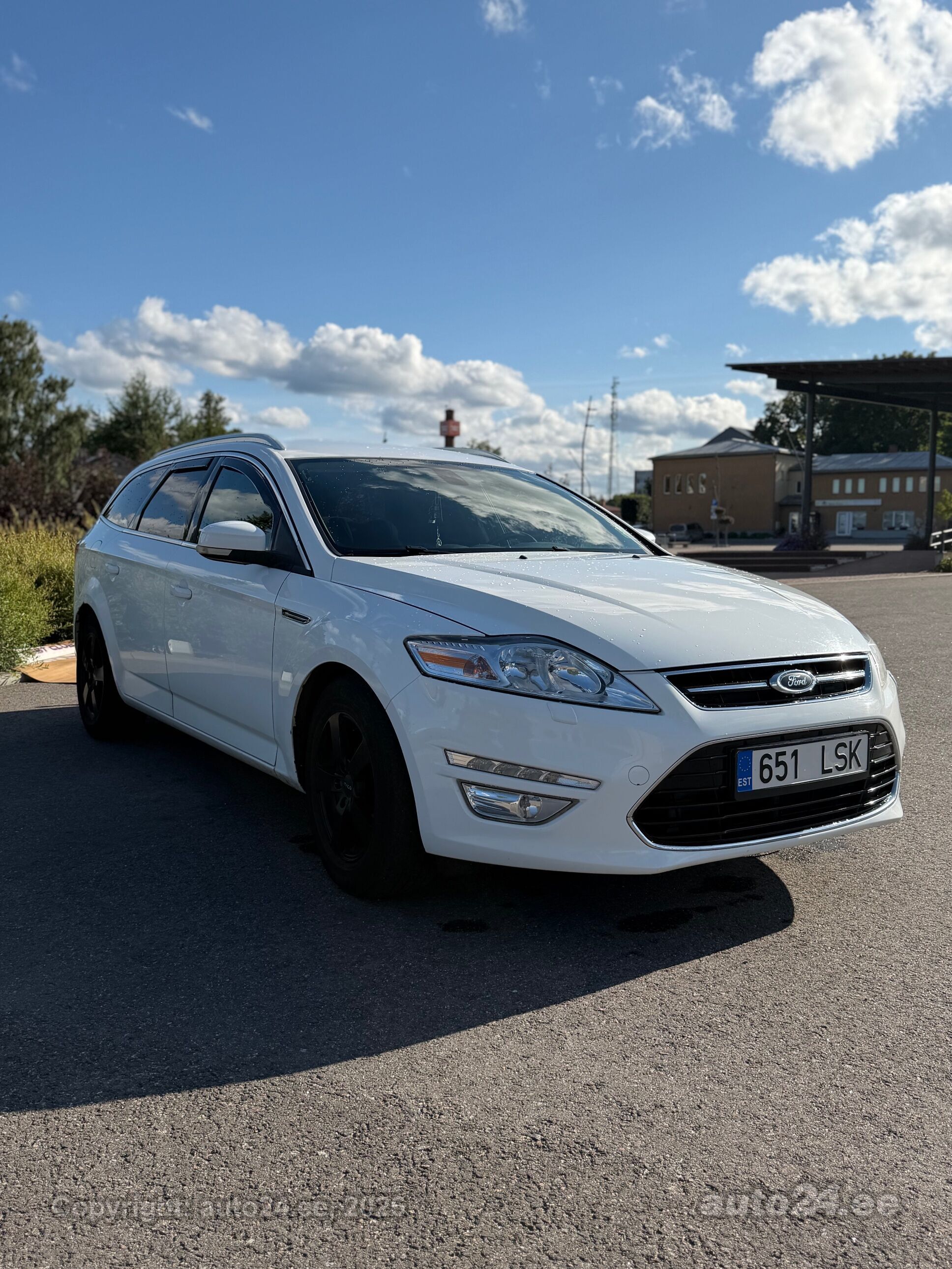 Ford Mondeo 1.6 85kW 2013, kuva 2/10