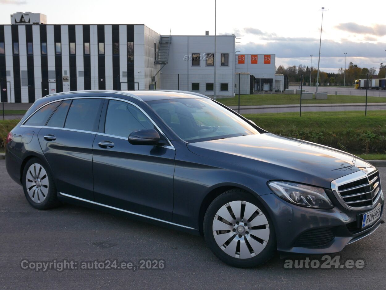 Mercedes-Benz C-sarja 2015, photo 2/10