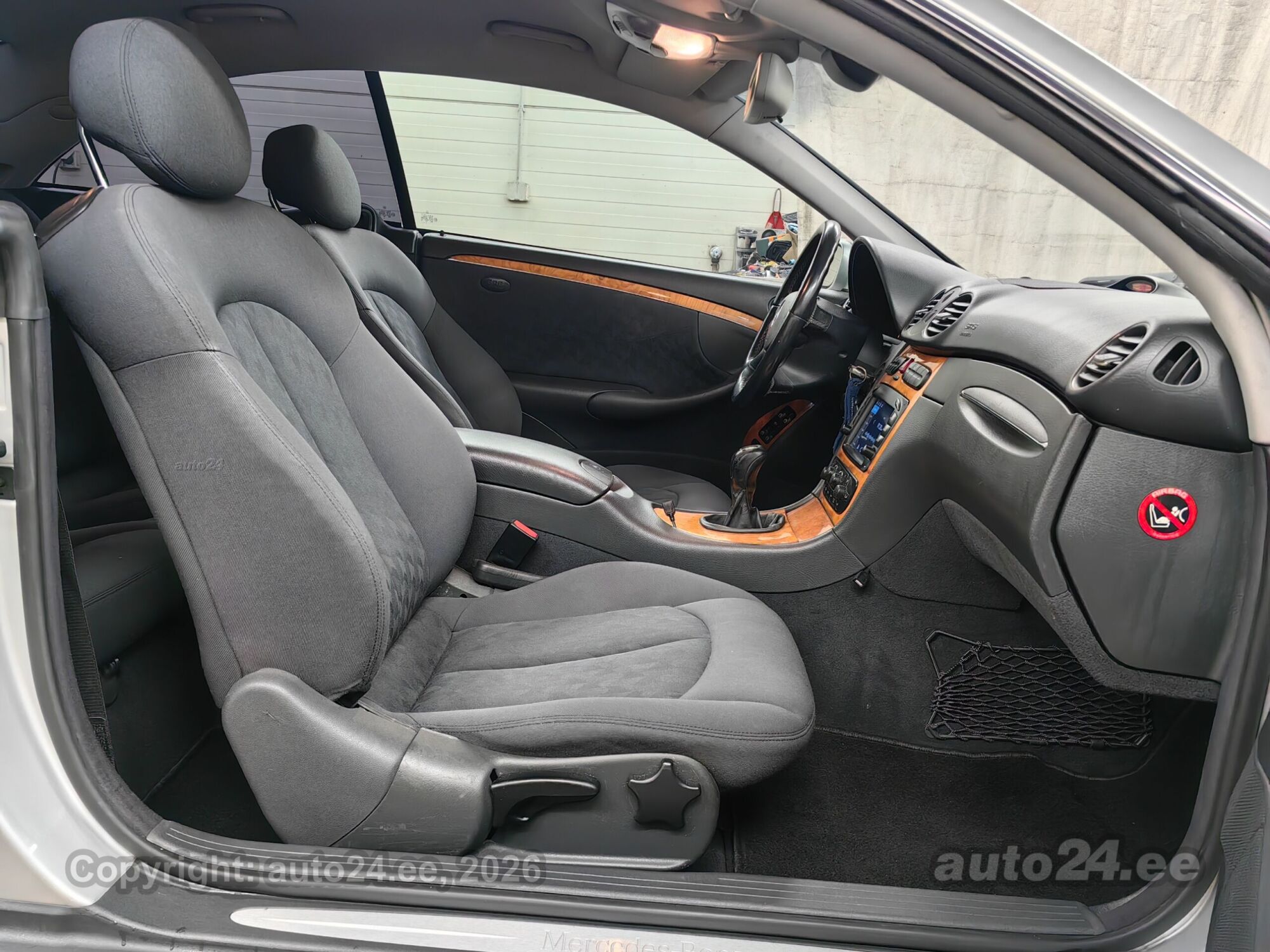 Mercedes-Benz CLK 240 - 12