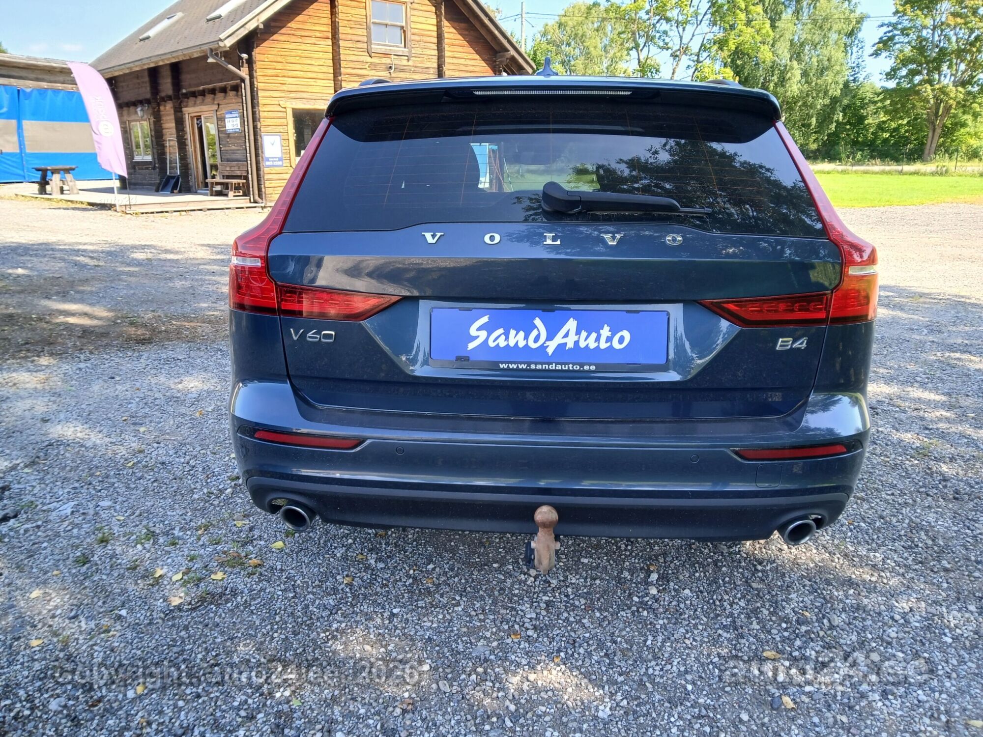 Volvo V60 FACELIFT 2.0 R4 TDi 145kW 2021, kuva 6/10