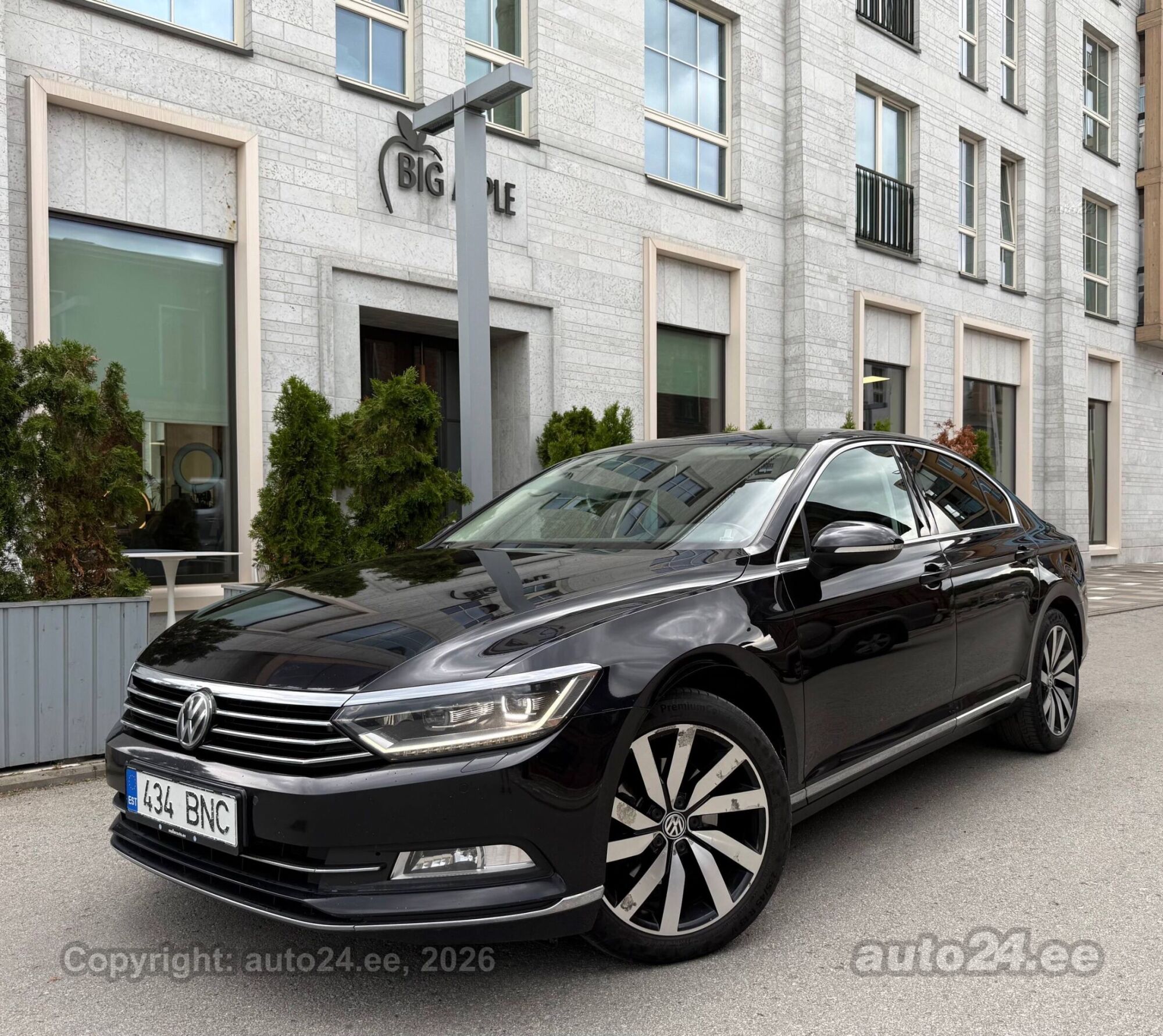 Volkswagen Passat Ergo Comfort 2.0 110kW 2015, photo 2/10
