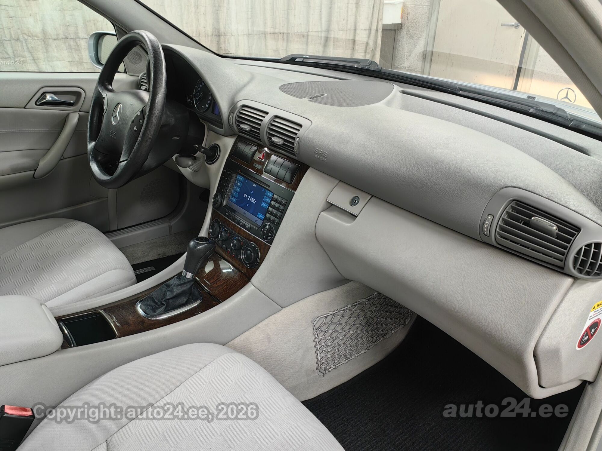 Mercedes-Benz C-Class 2005 — photo 14