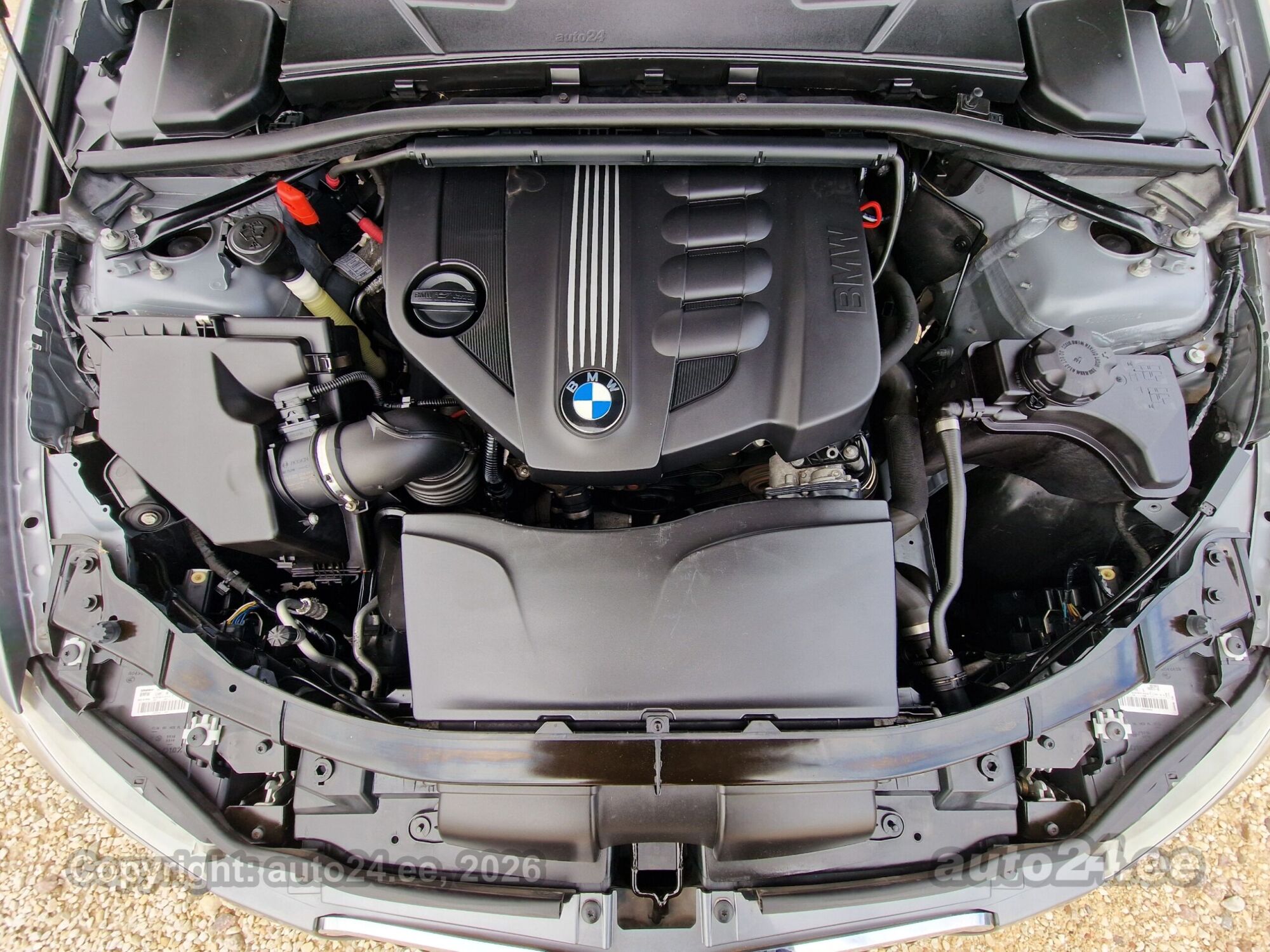 BMW 320 - 11