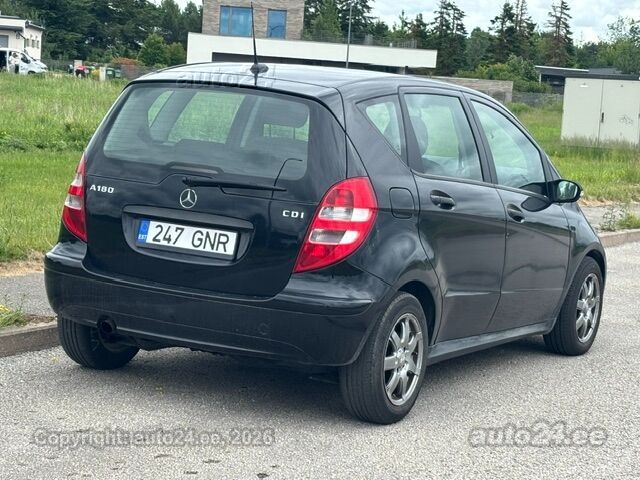Mercedes-Benz A-sarja A 180 2.0 R4 80kW 2006, kuva 3/10