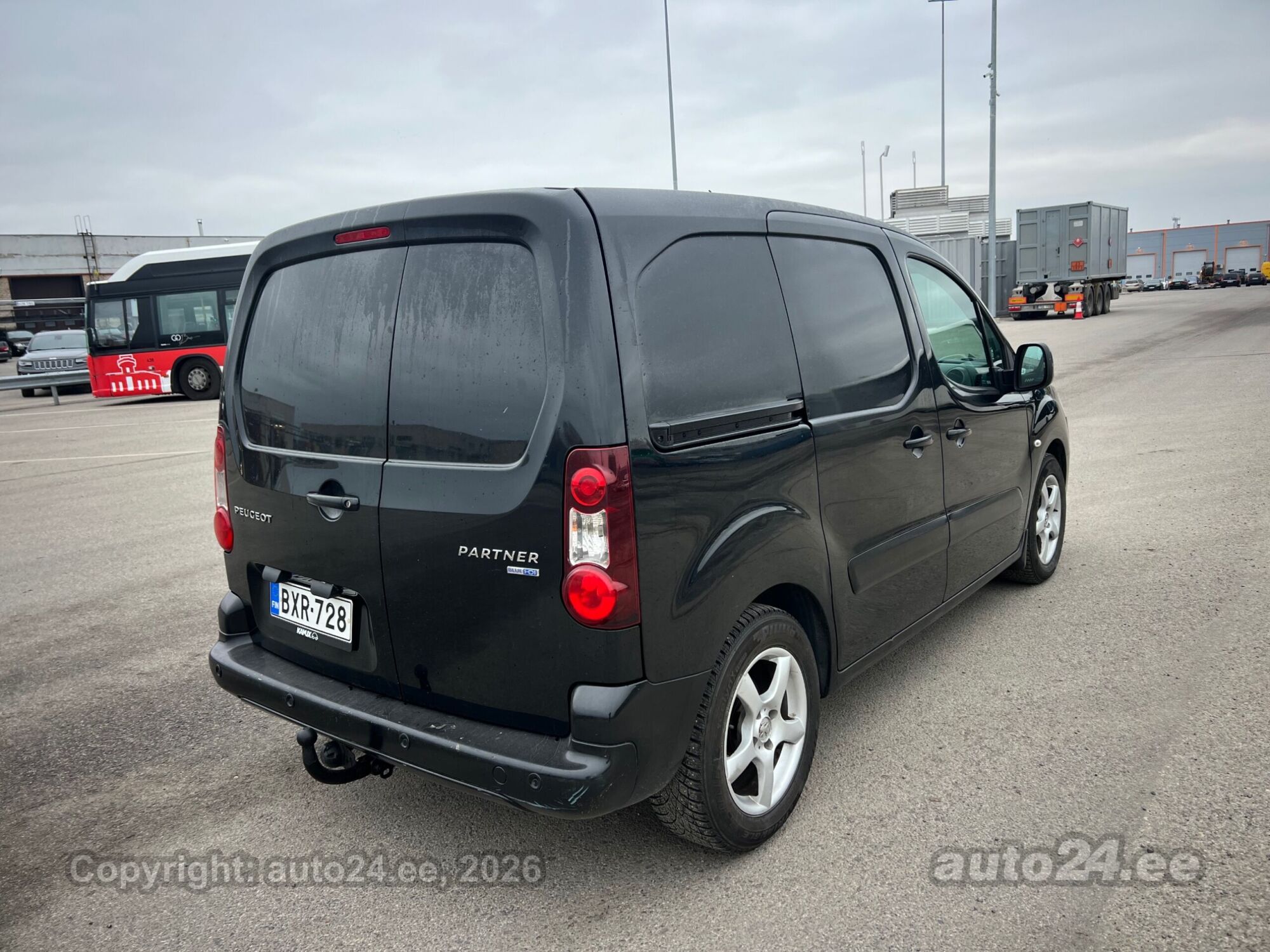 Peugeot Partner 2015 — engine 73 kW