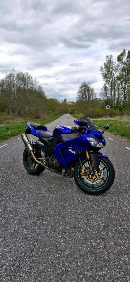 ru_naページ Kawasaki Ninja ZX - 10R 128kW - auto24.ee