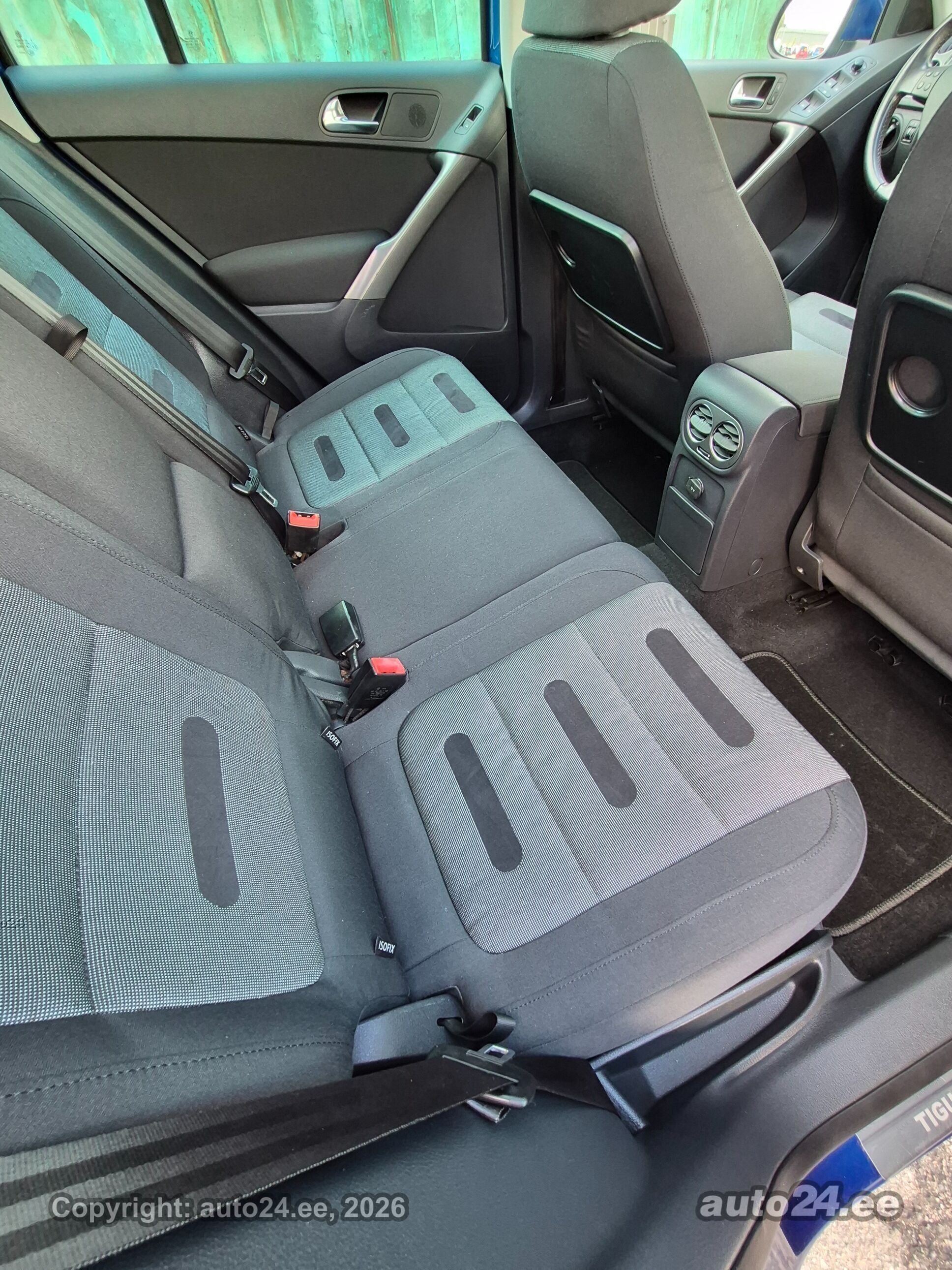 Volkswagen Tiguan 2009 — photo 11