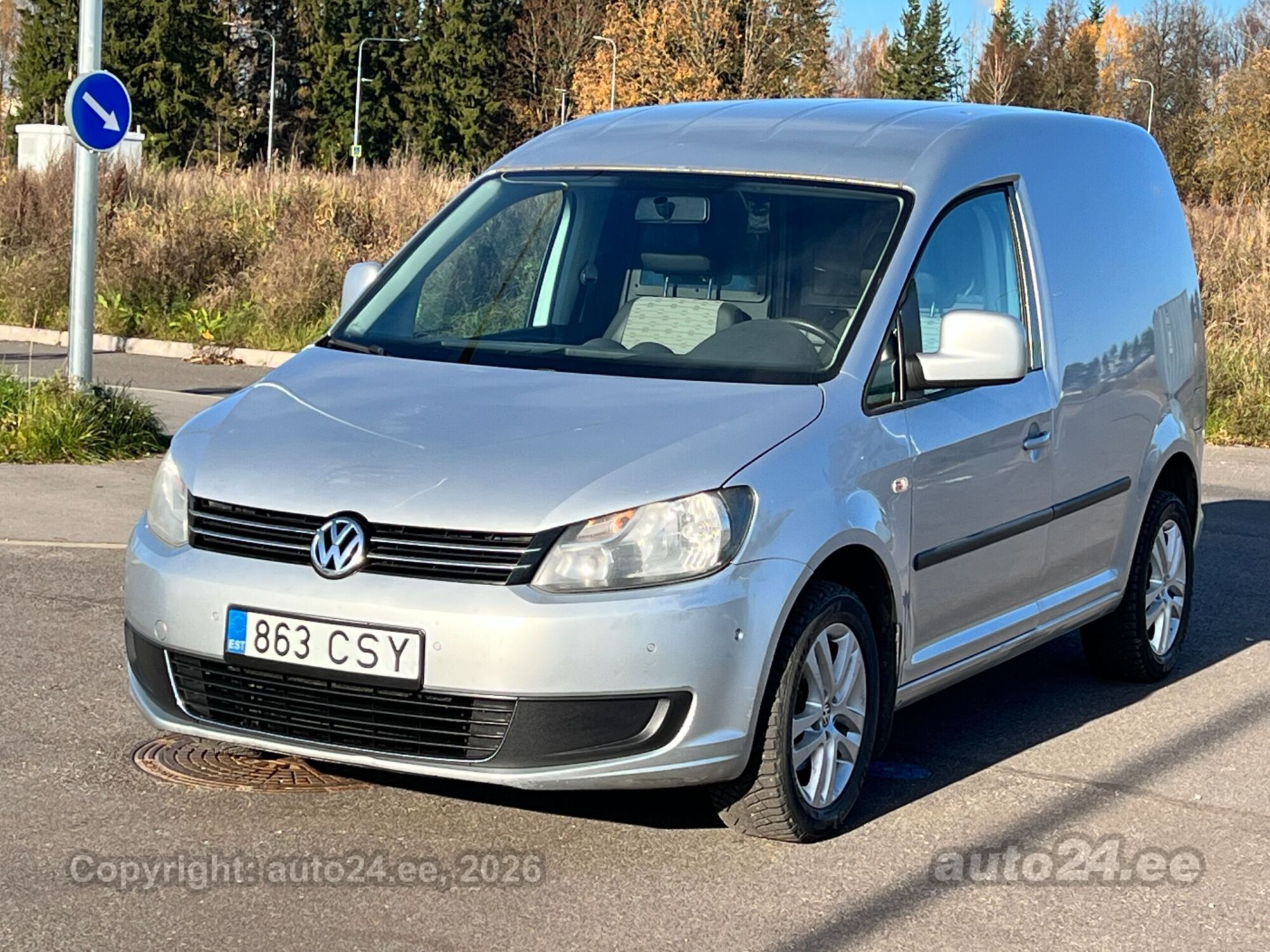 Volkswagen Caddy 2010 — vehicle for AFU Ukraine