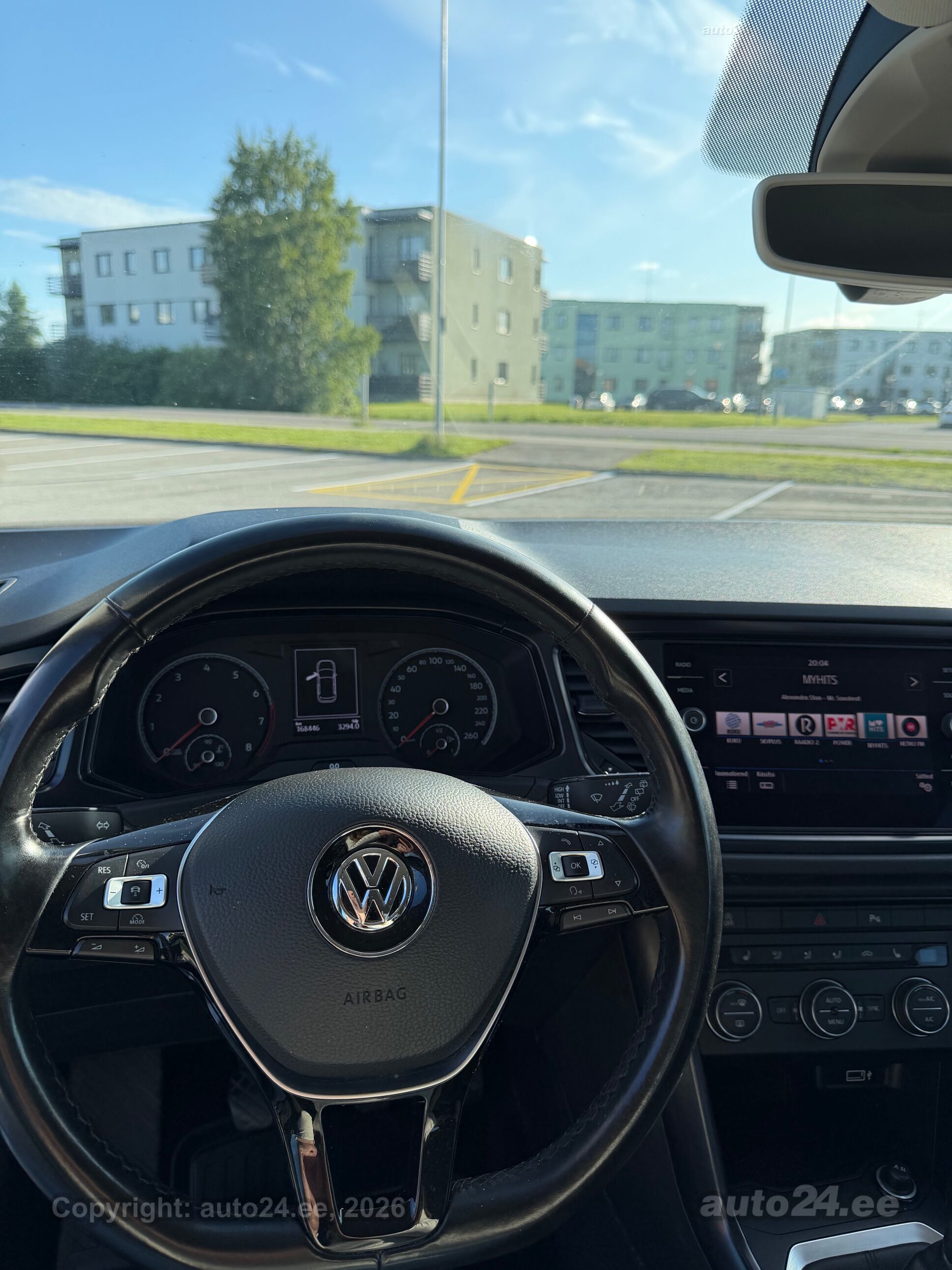 Volkswagen T-Roc 1.0 85kW 2018, photo 6/8