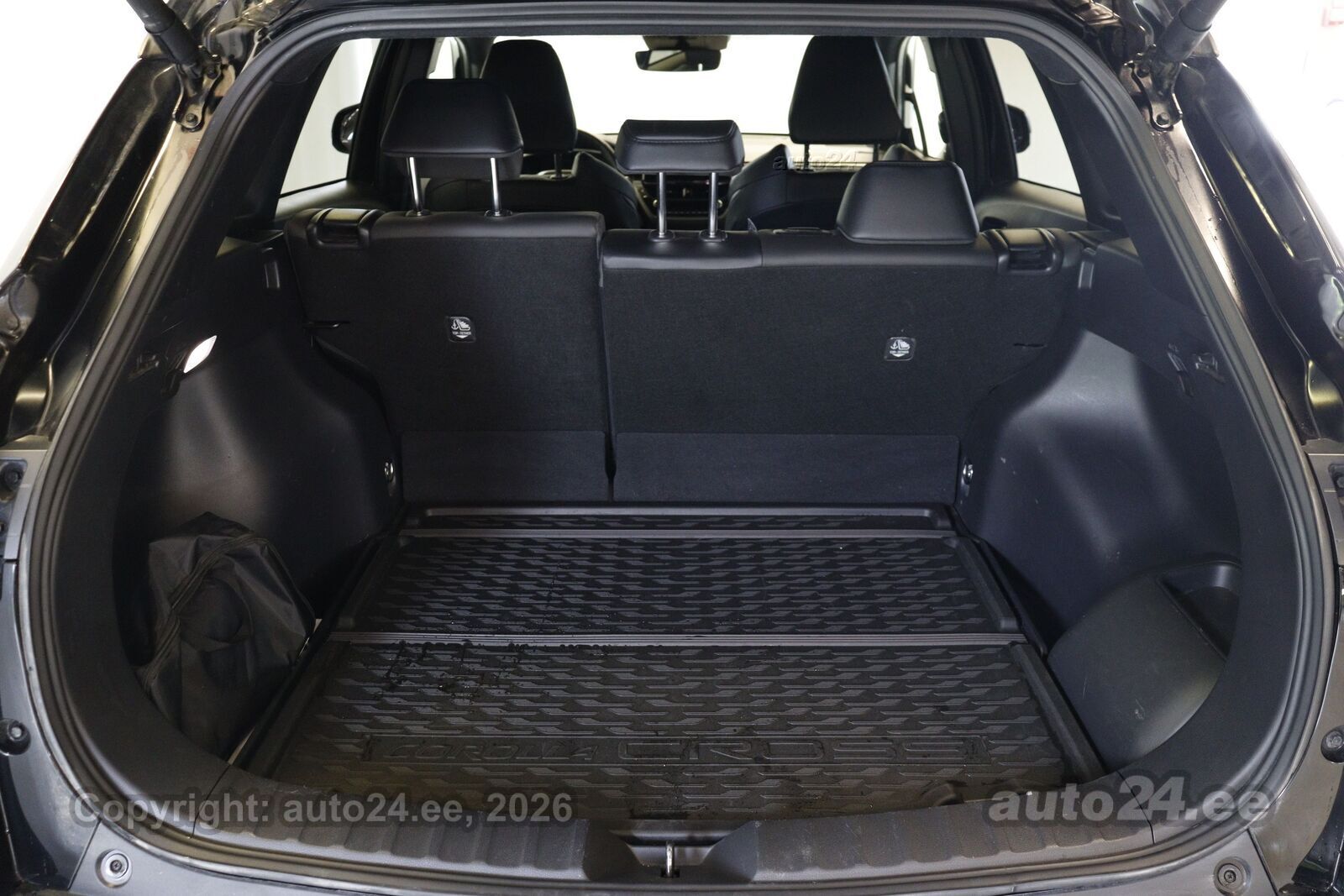 Toyota Corolla Cross - 10