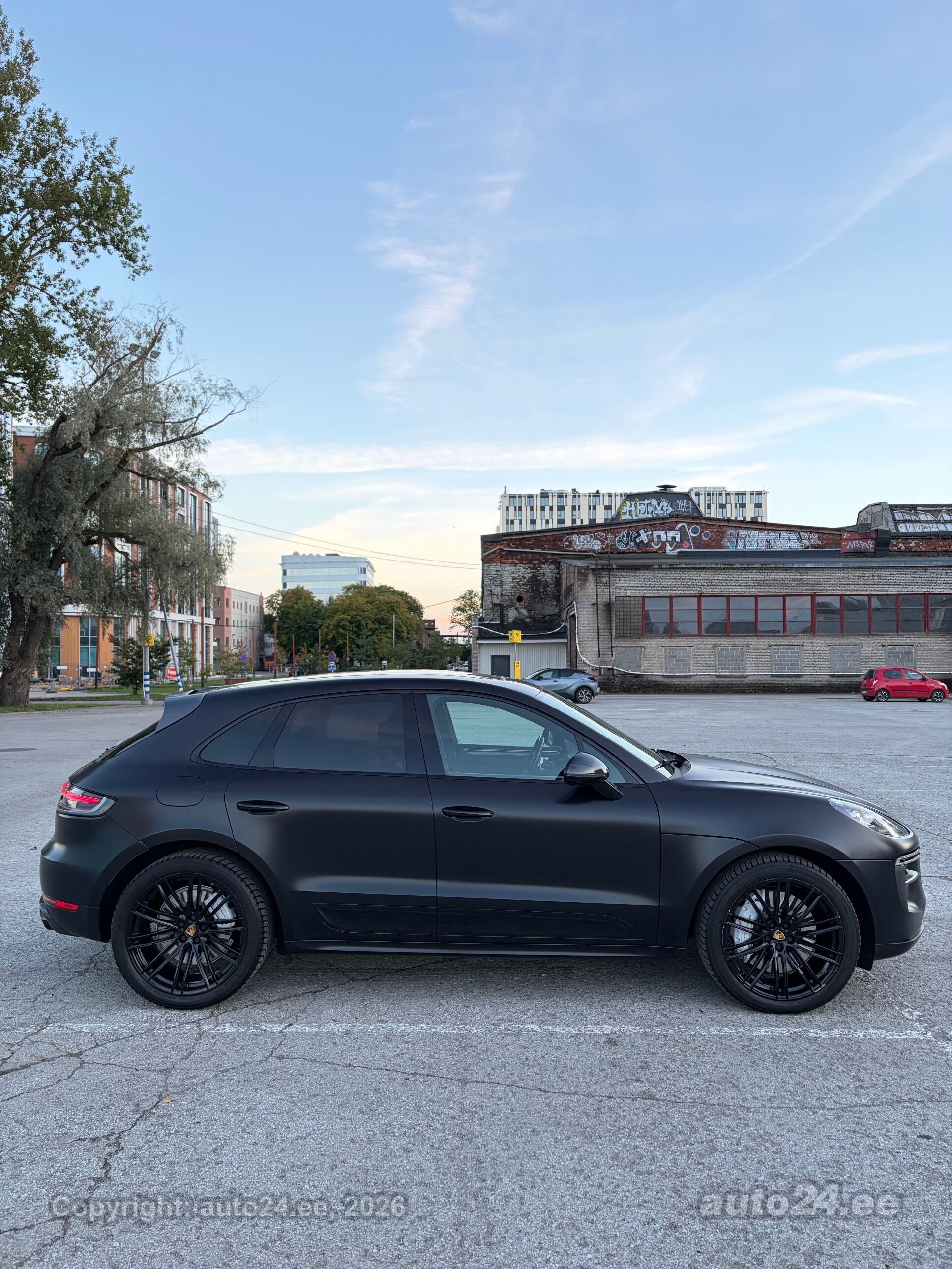 Porsche Macan - 5
