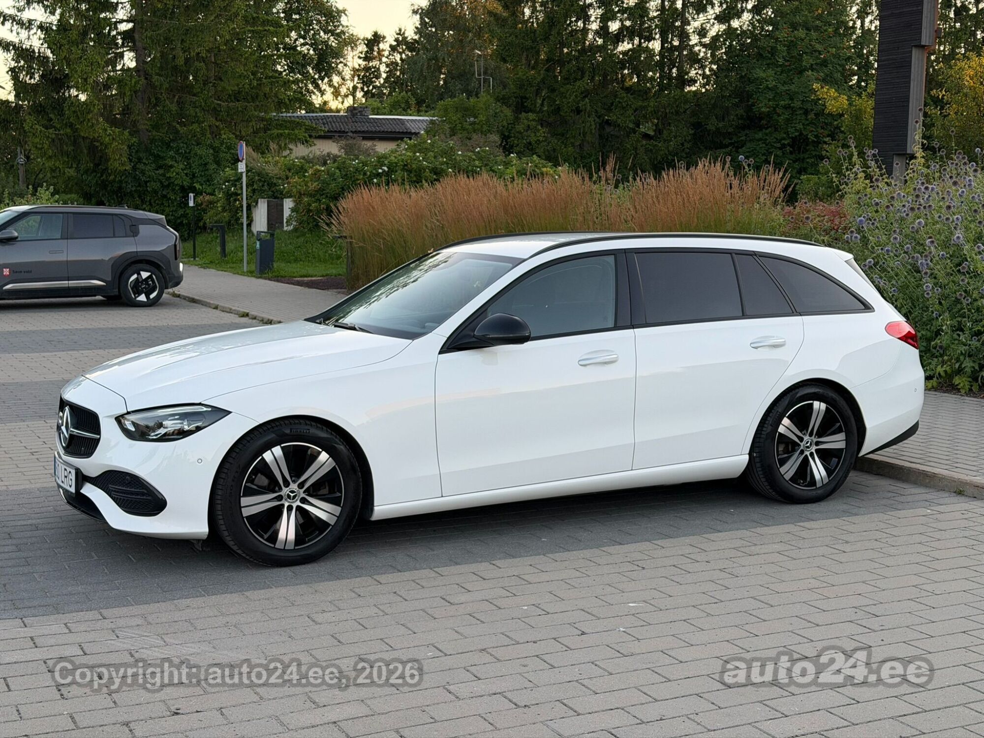 Mercedes-Benz C-sarja 2021, kuva 4/10