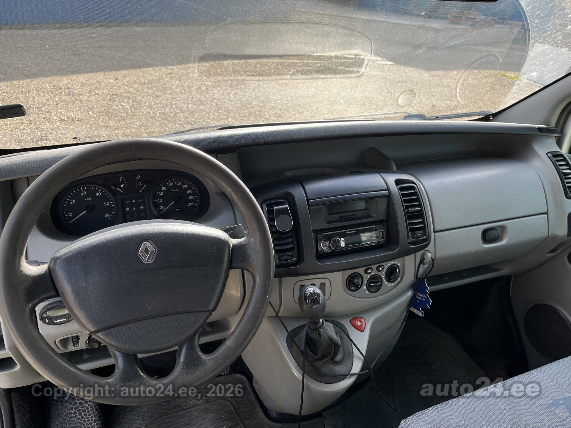 Renault Trafic 2005 — фото 6