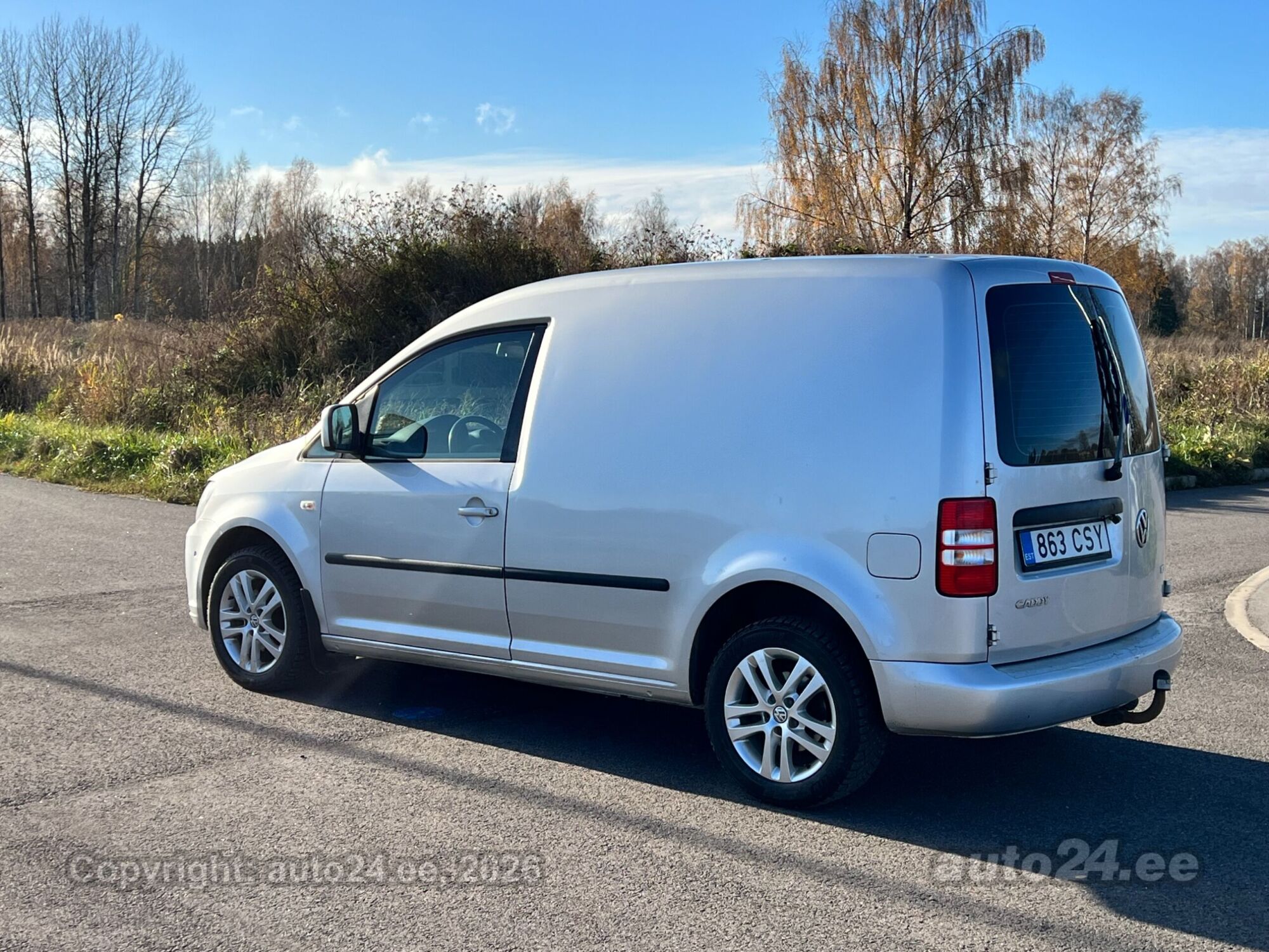 Volkswagen Caddy 2010 — engine 1598 cm³ (75 kW)