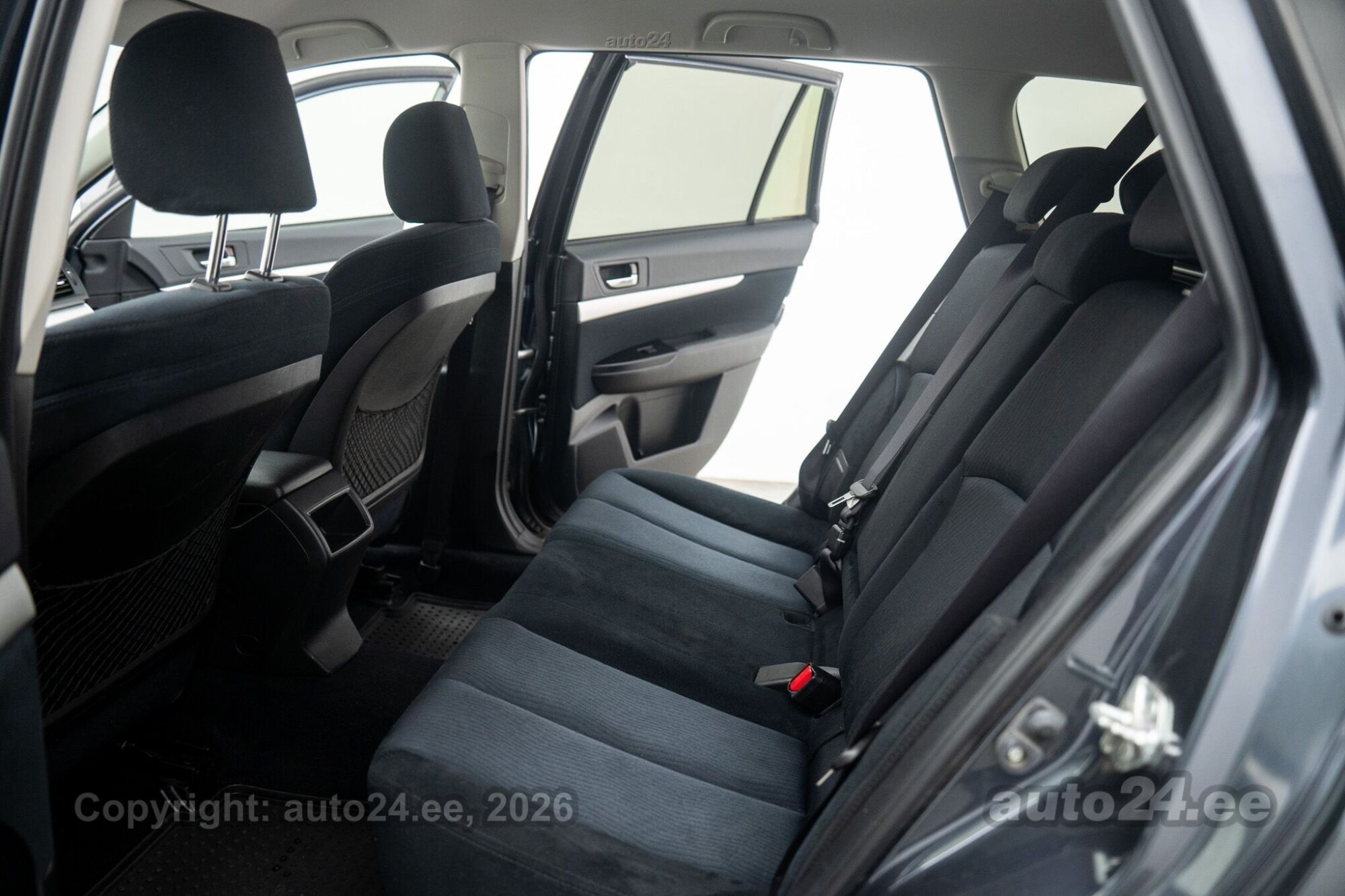 Subaru Outback - 10