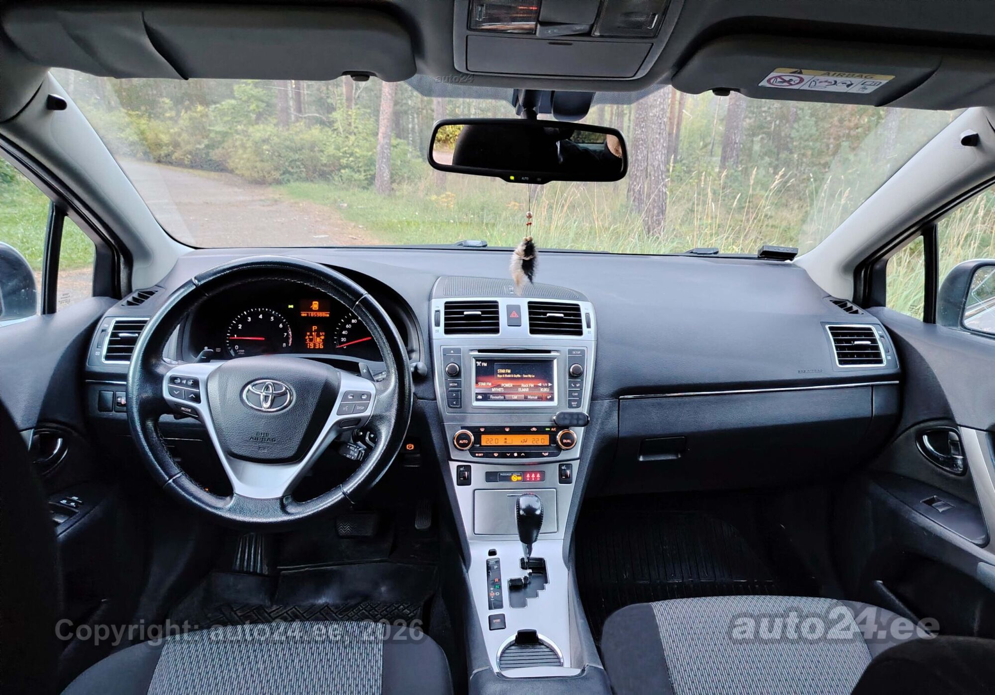 Toyota Avensis - 4