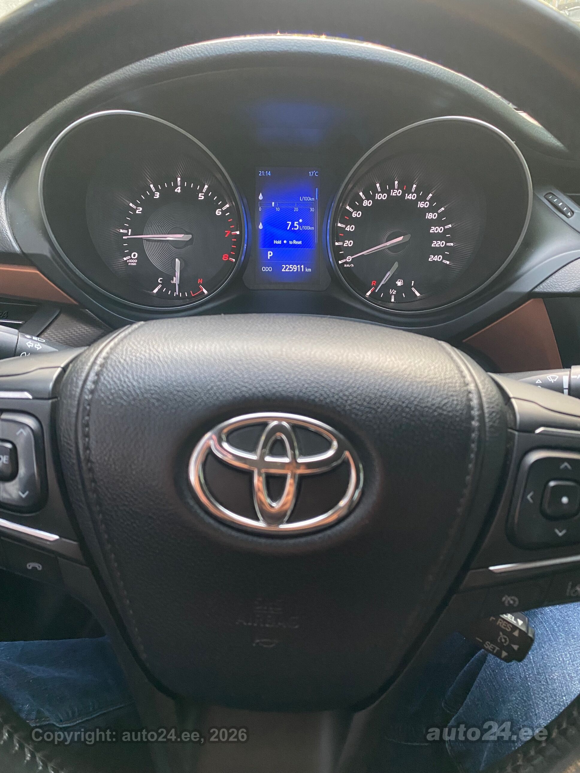 Toyota Avensis 1.8 108kW 2016, photo 7/10
