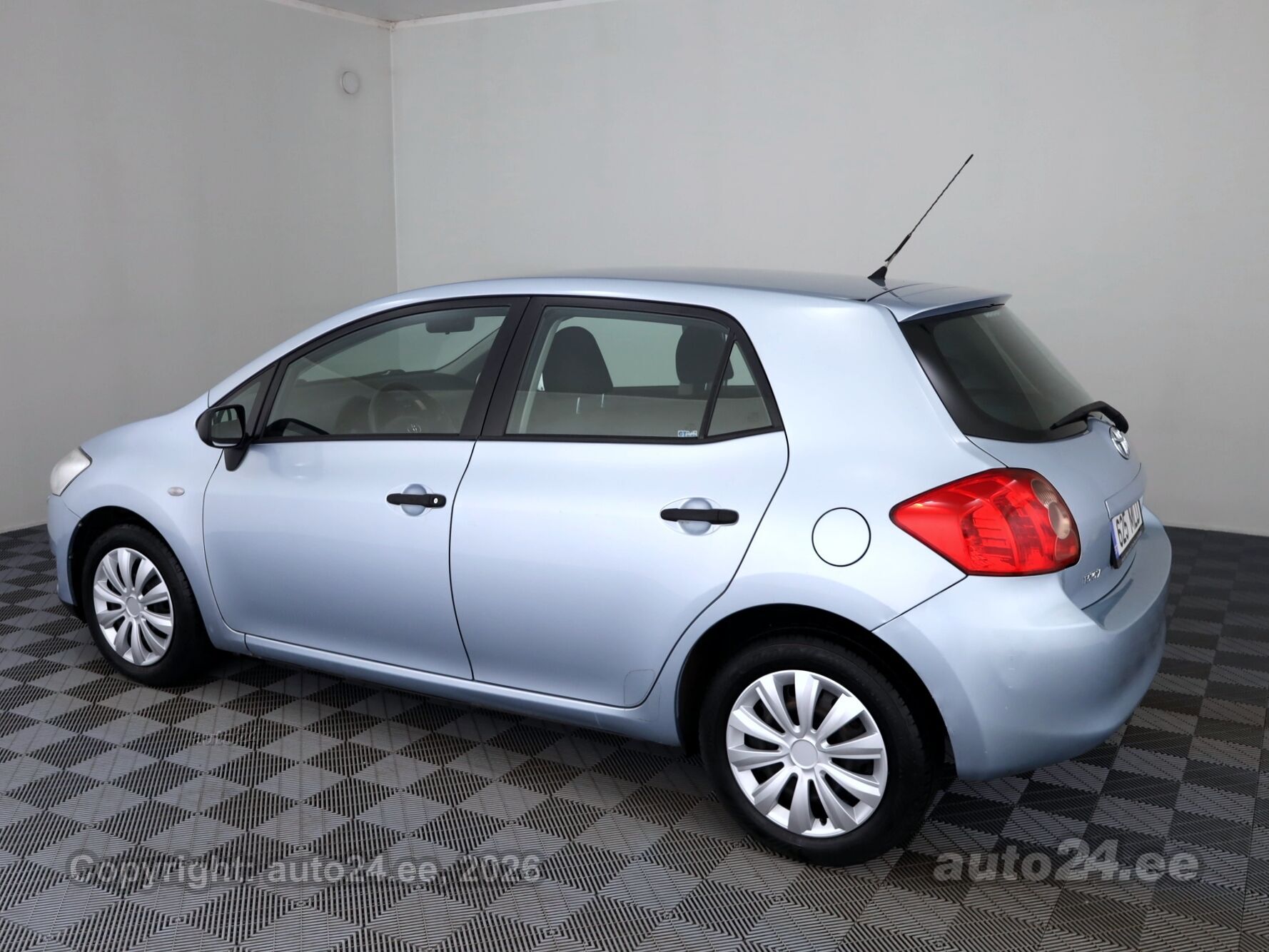 Toyota Auris - 4