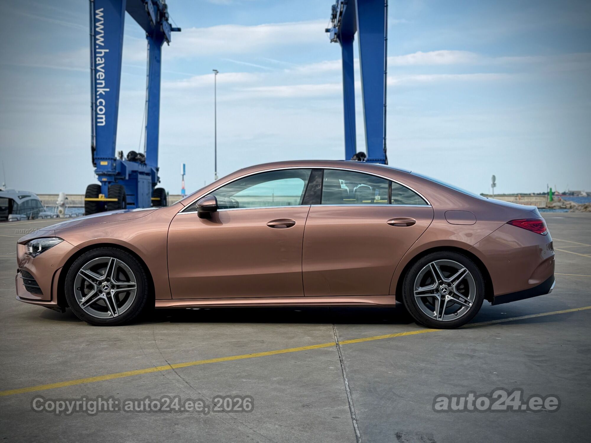 Mercedes-Benz CLA 220 - 6
