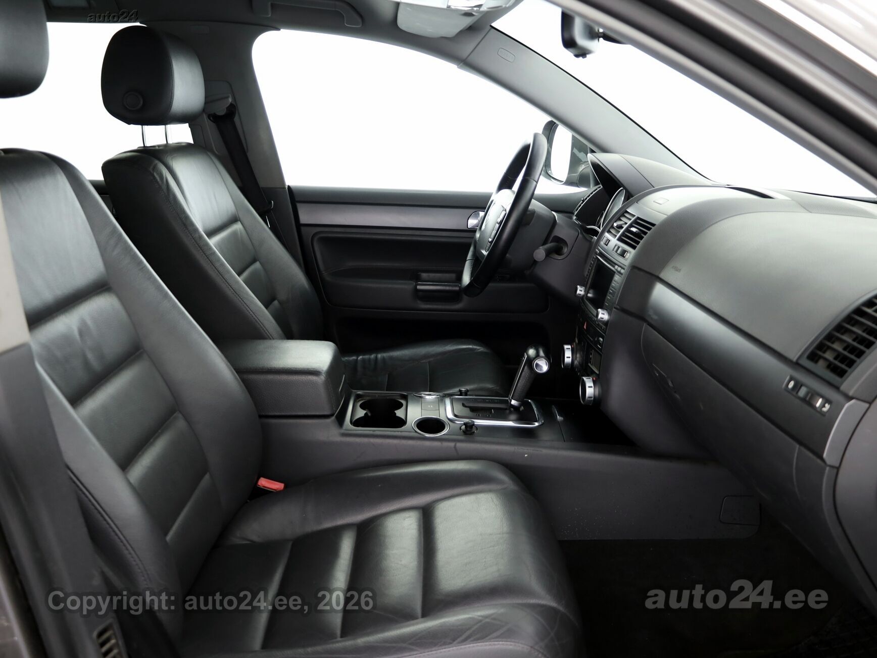 Volkswagen Touareg 2007 — photo 6