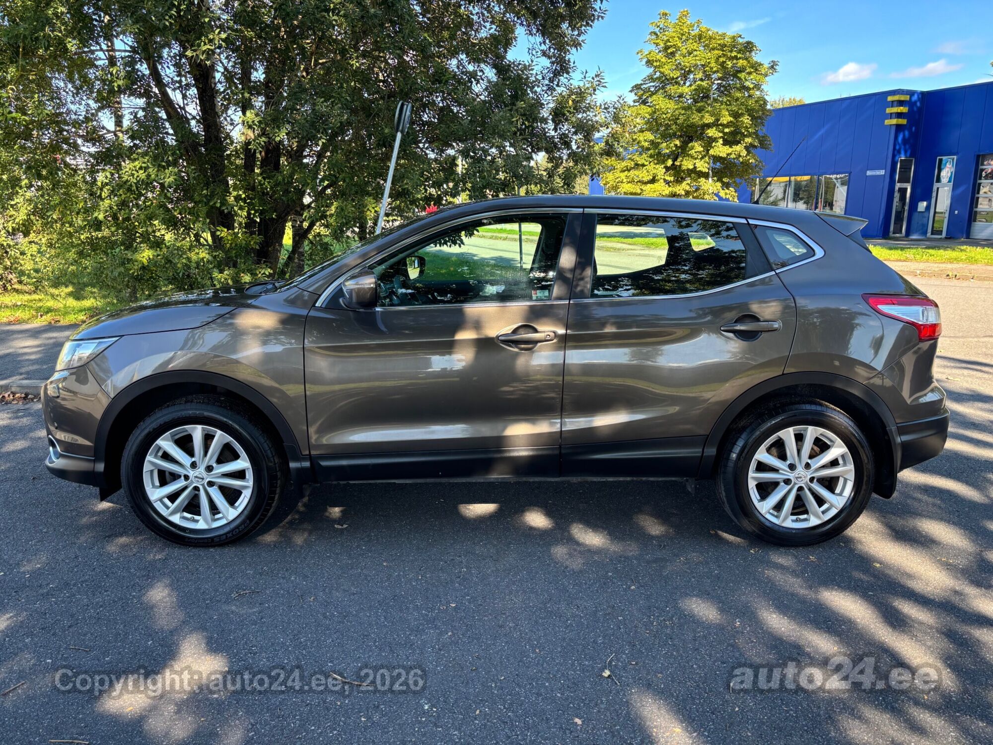 Nissan Qashqai - 2