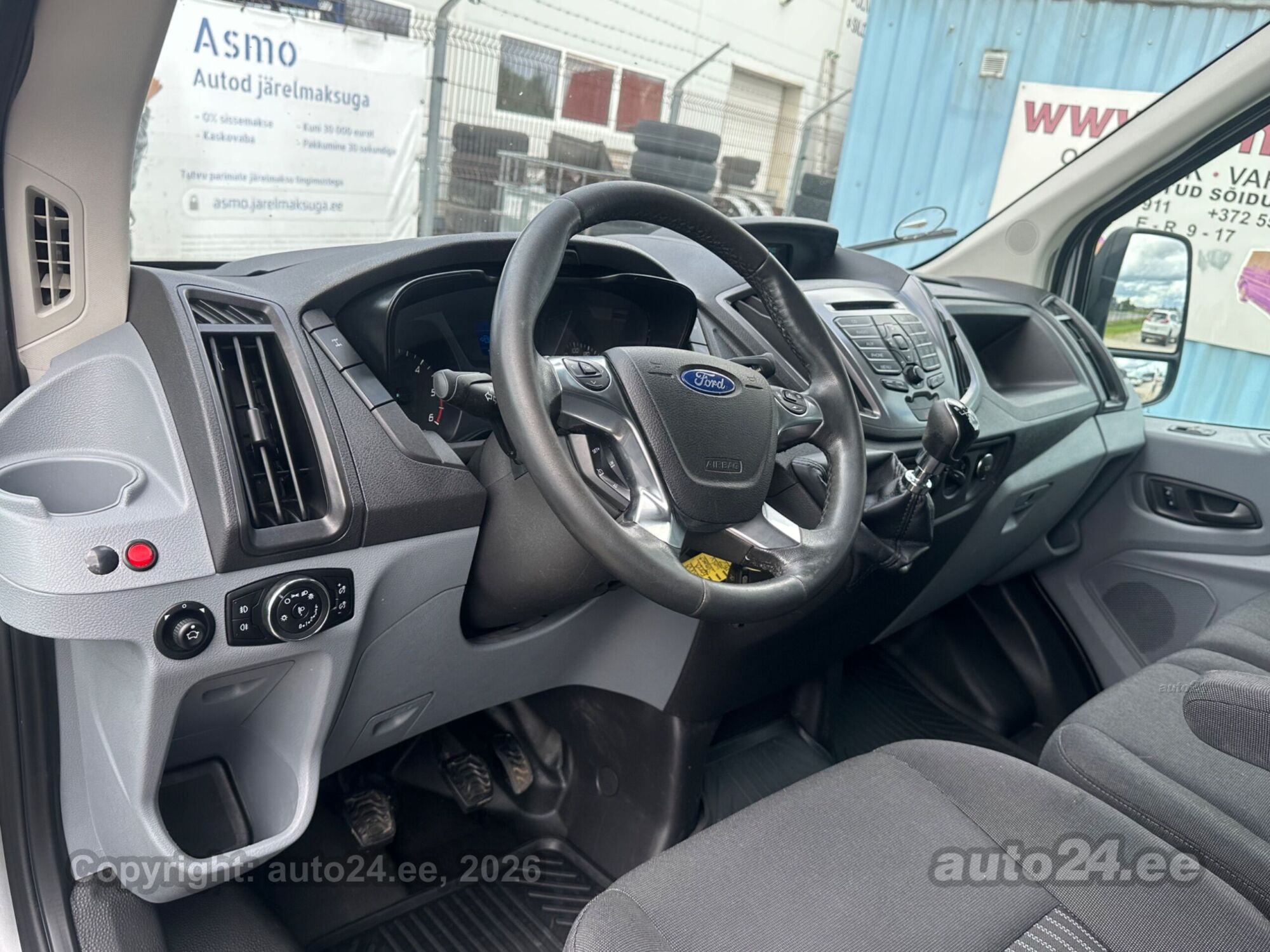 Ford Transit L3H2 4 2016, kuva 5/10