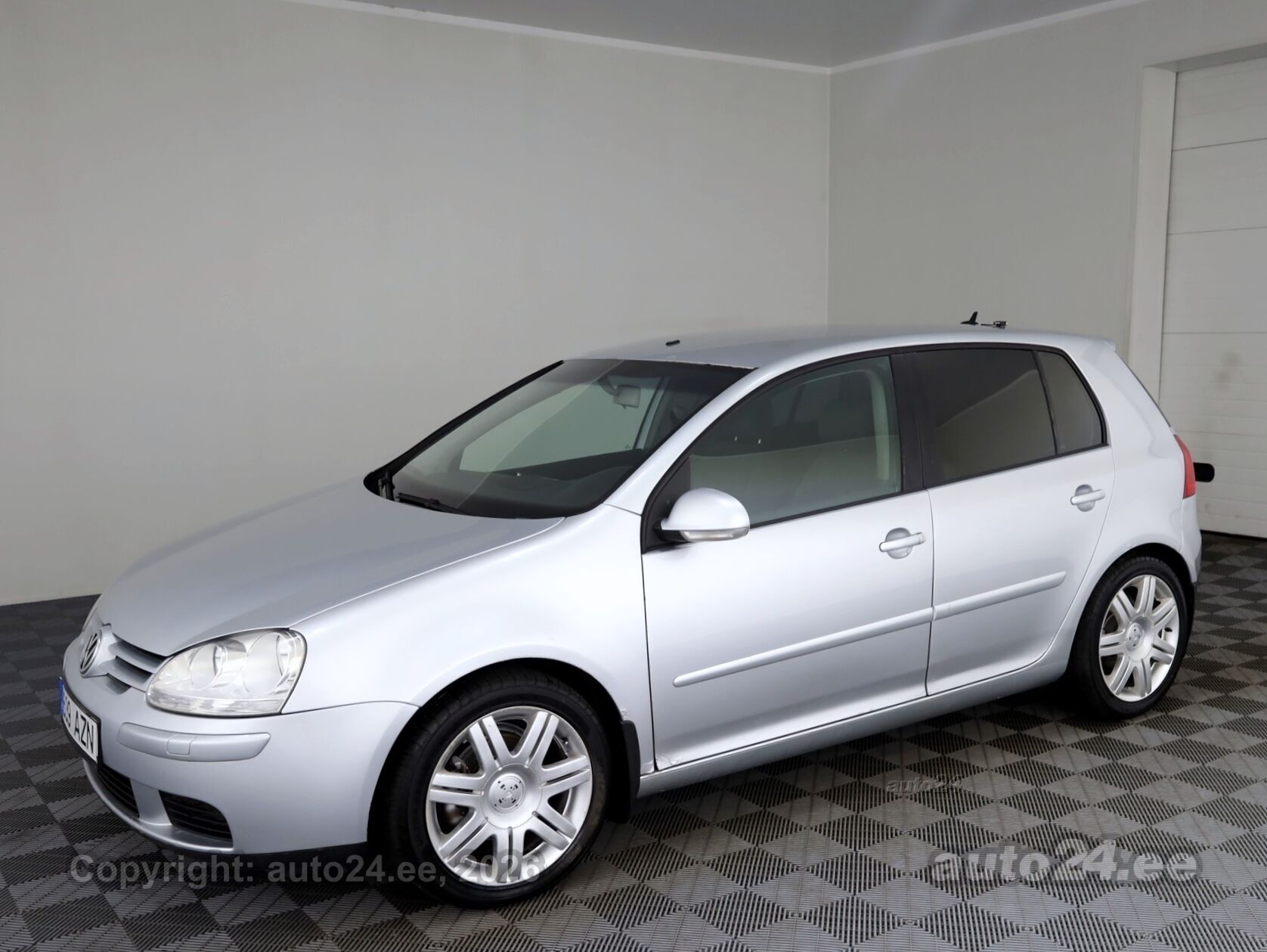Volkswagen Golf 2005, kuva 2/7