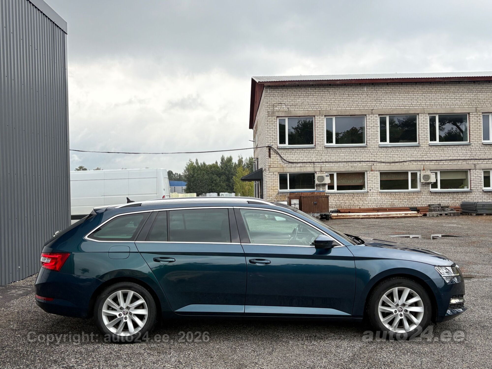 Škoda Superb - 5