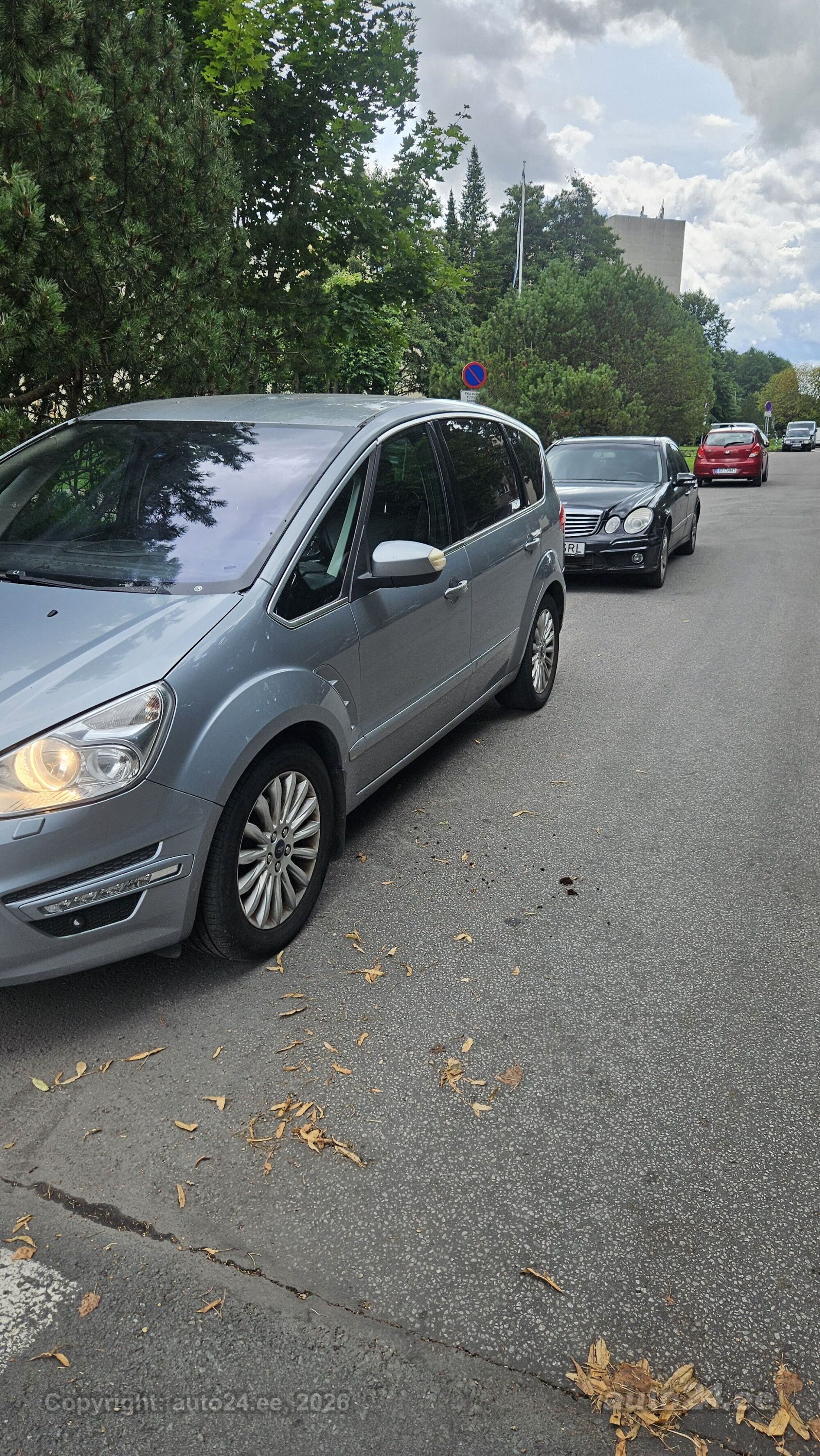 Ford S-Max 2.0 103kW 2010, photo 2/10