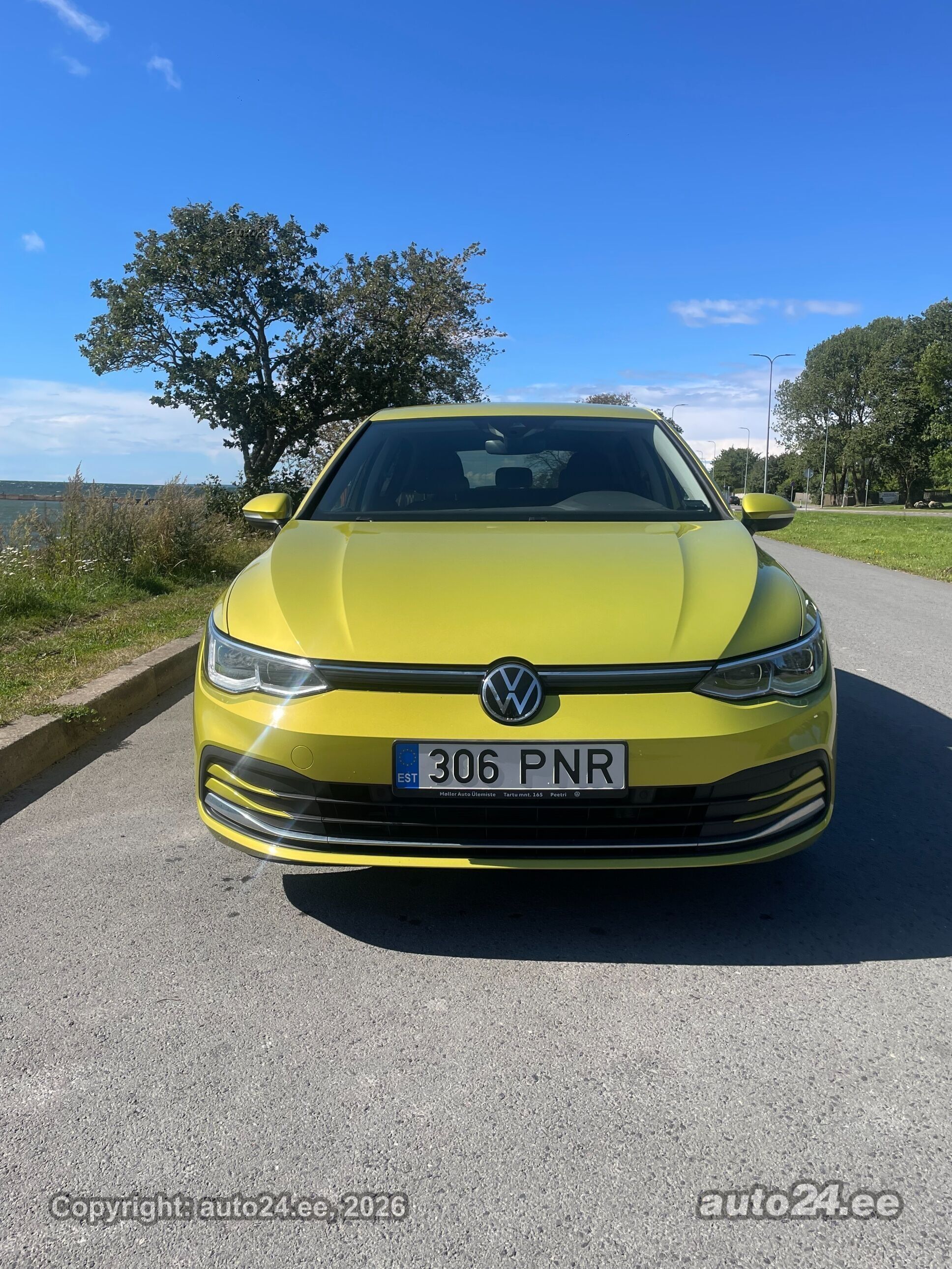 Volkswagen Golf - 2