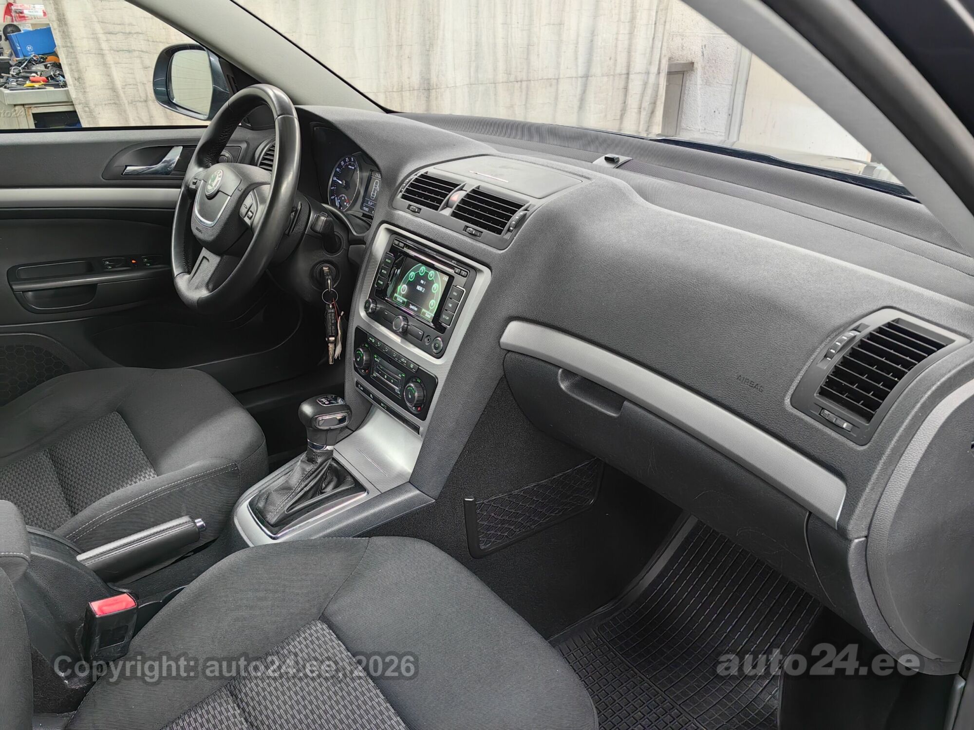 Skoda Octavia 2012 — photo 10