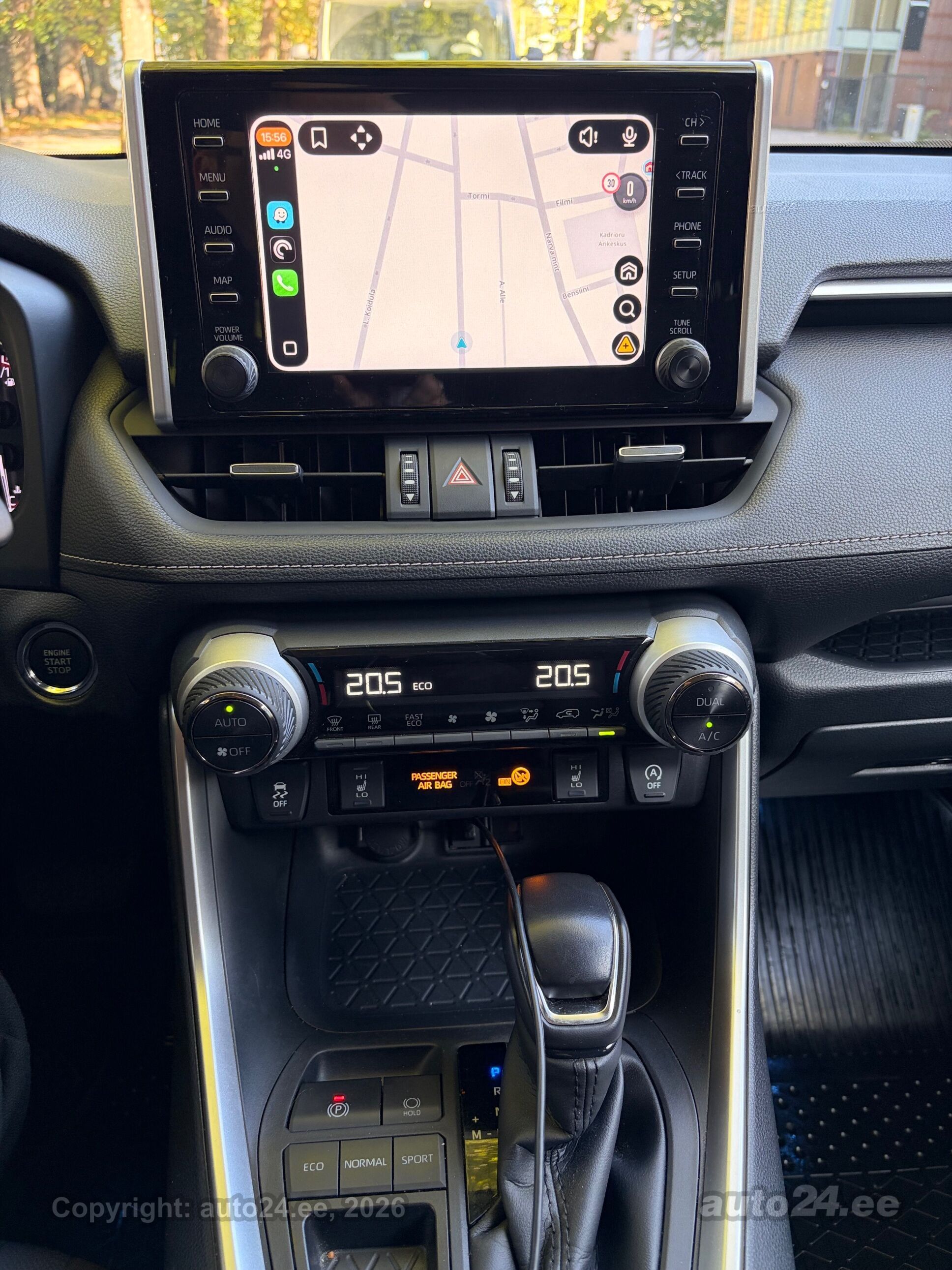 Toyota RAV4 - 12