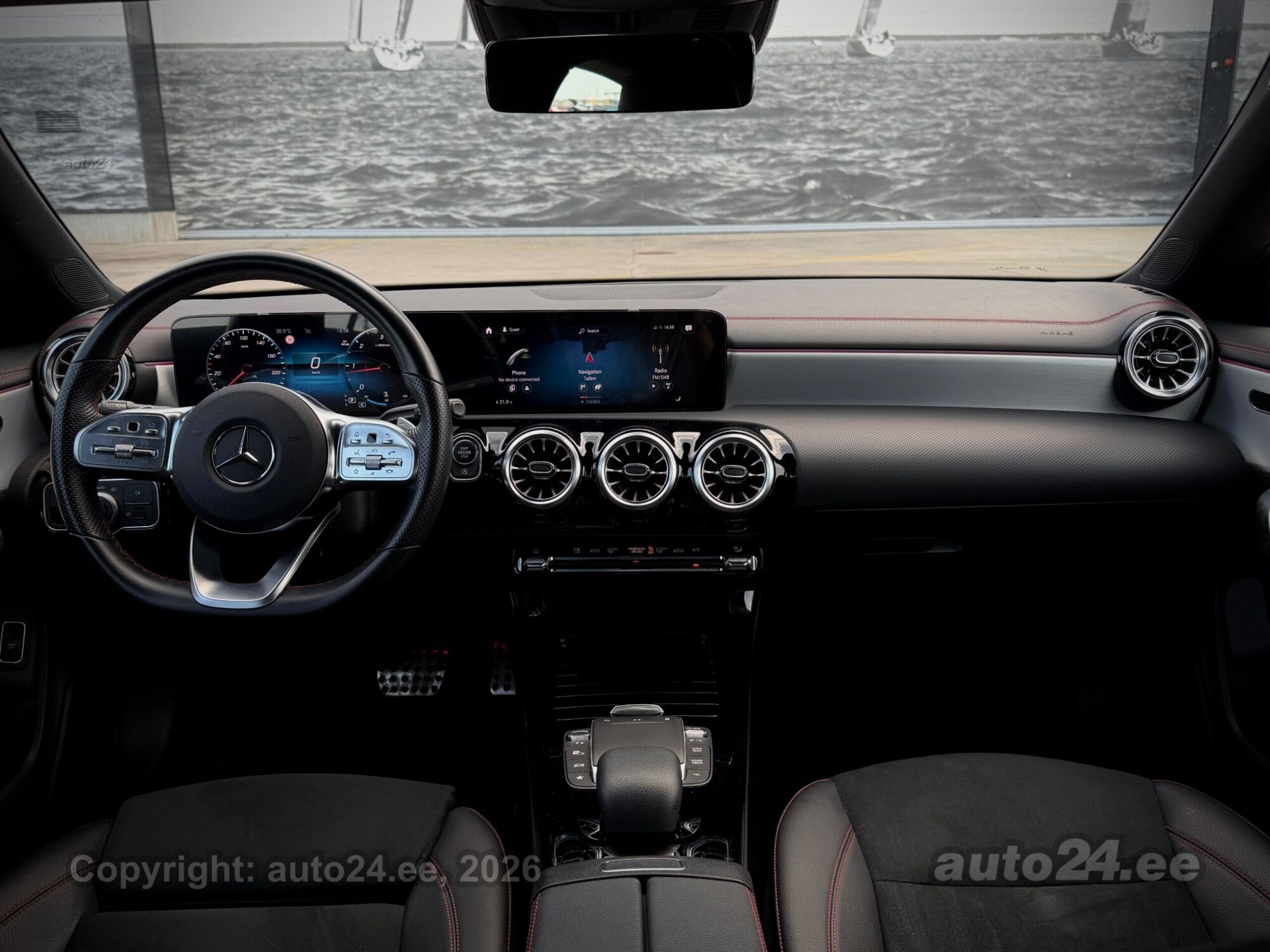 Mercedes-Benz CLA 220 - 11