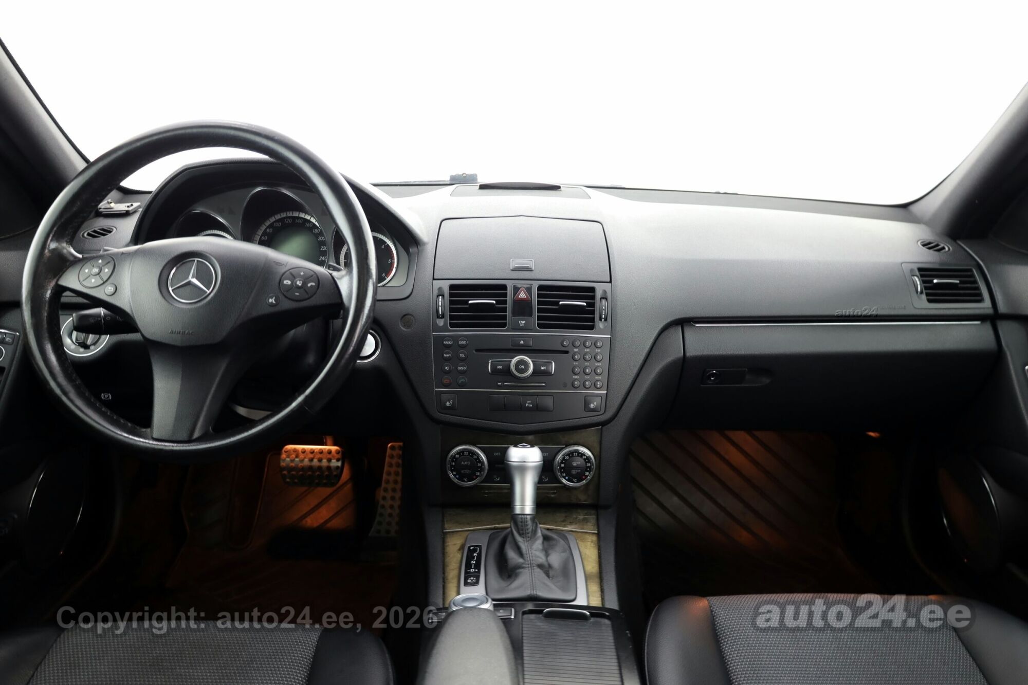 Mercedes-Benz C-Class 2008 — photo 5