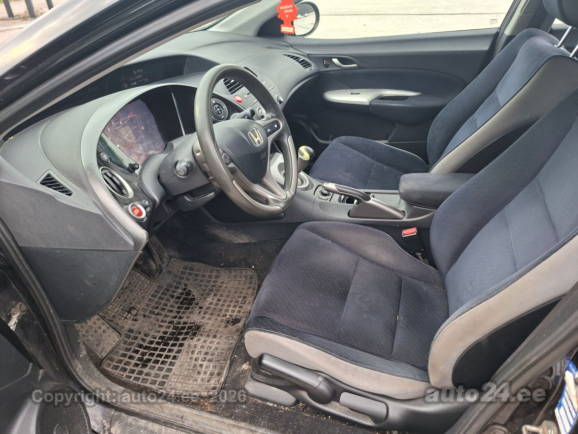 Honda Civic 1.3 61kW 2006, kuva 7/10