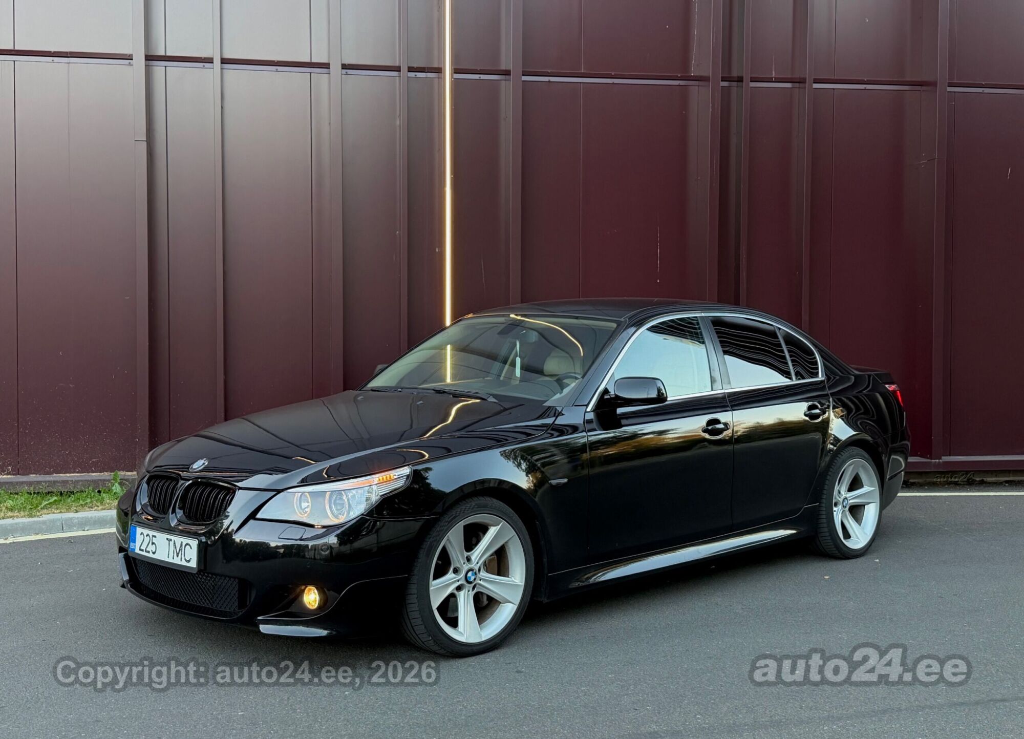 BMW 5-sarja 535 M-Performance 3.0 200kW 2006, kuva 2/10