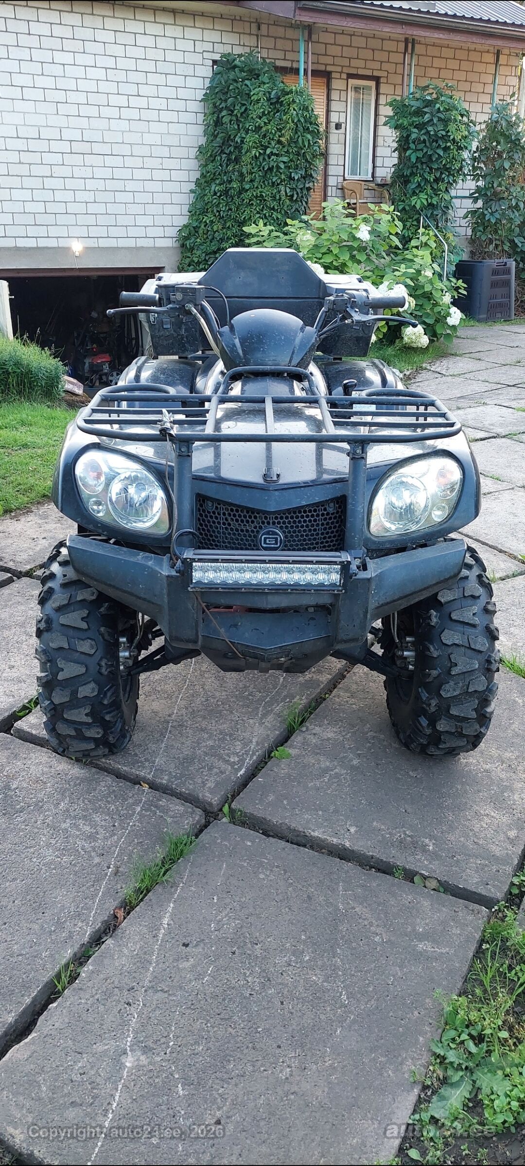 CFMOTO 500 One 2014 — interior