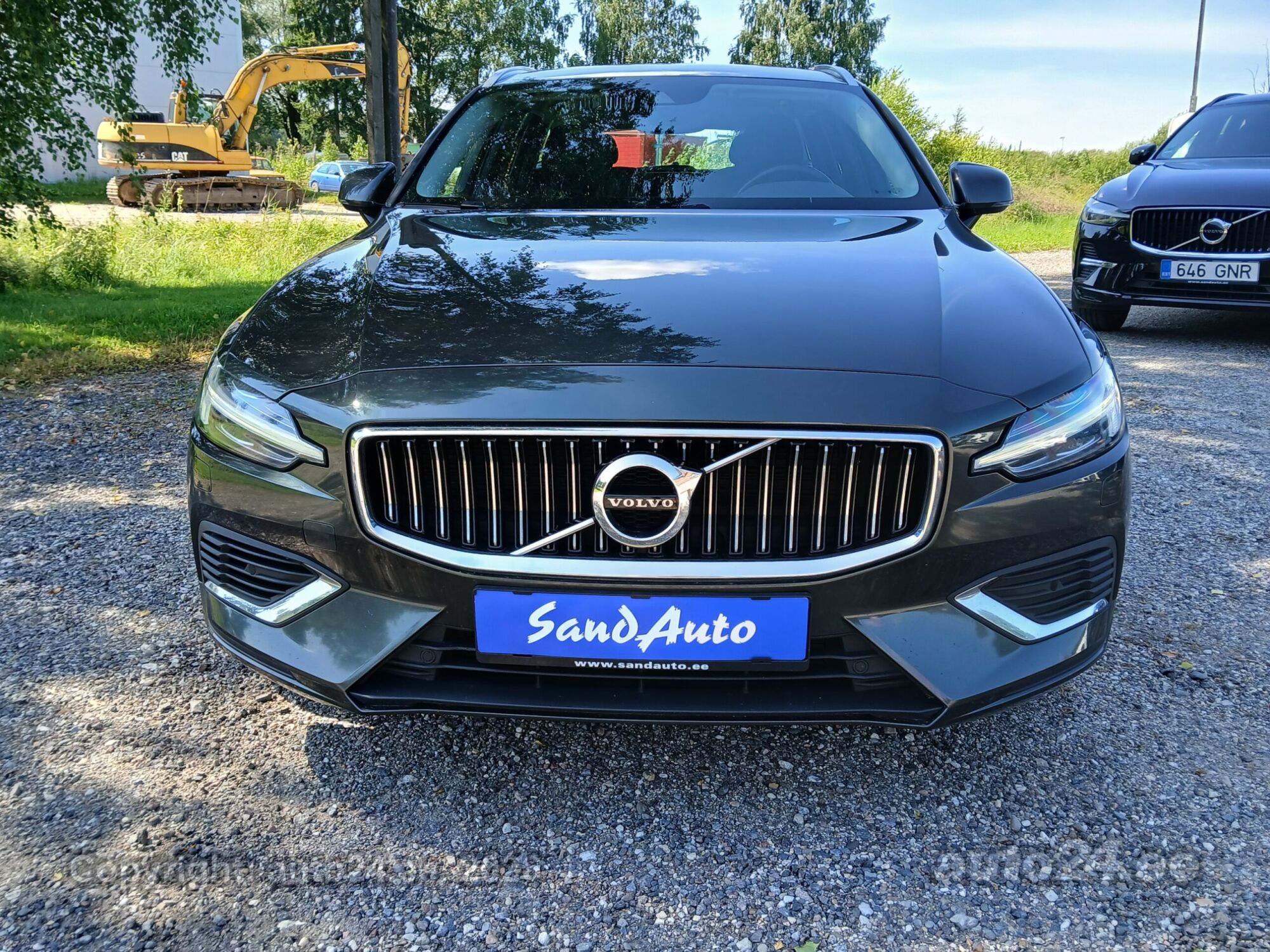 Volvo V60 2021, kuva 2/10