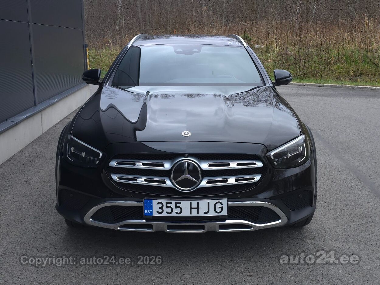 Mercedes-Benz E 220 - 1