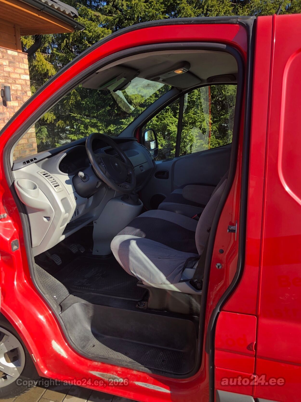 Renault Trafic Long 2.0 84kW 2013, kuva 4/6