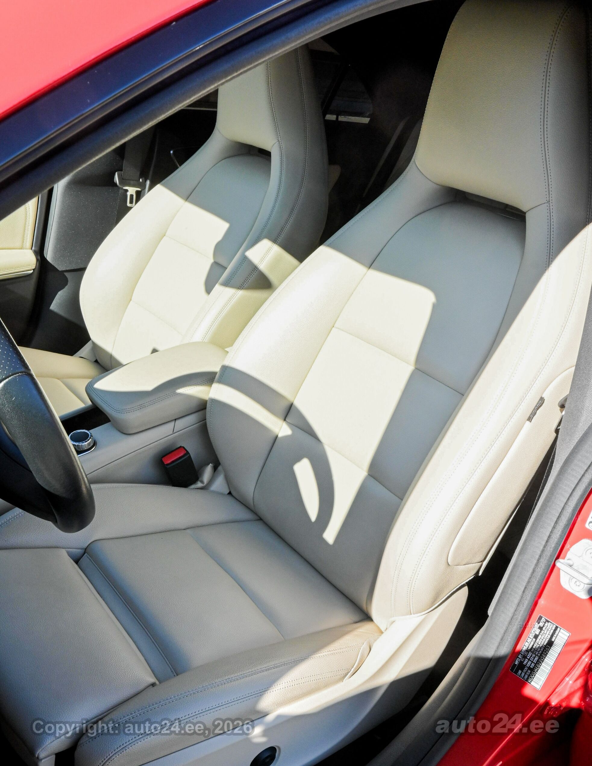 Mercedes-Benz CLA 250 - 8