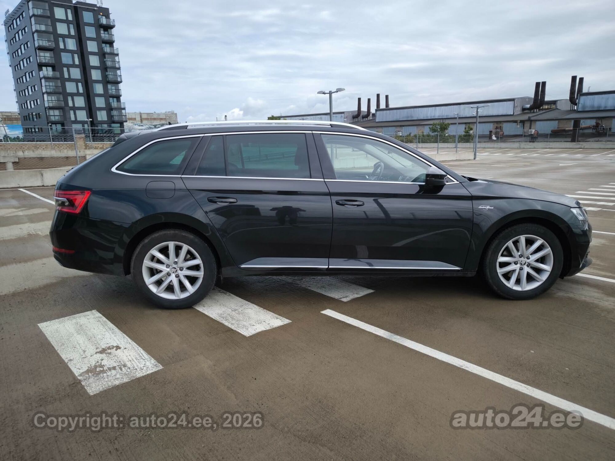 Skoda Superb 1.4 160kW 2021, kuva 3/10
