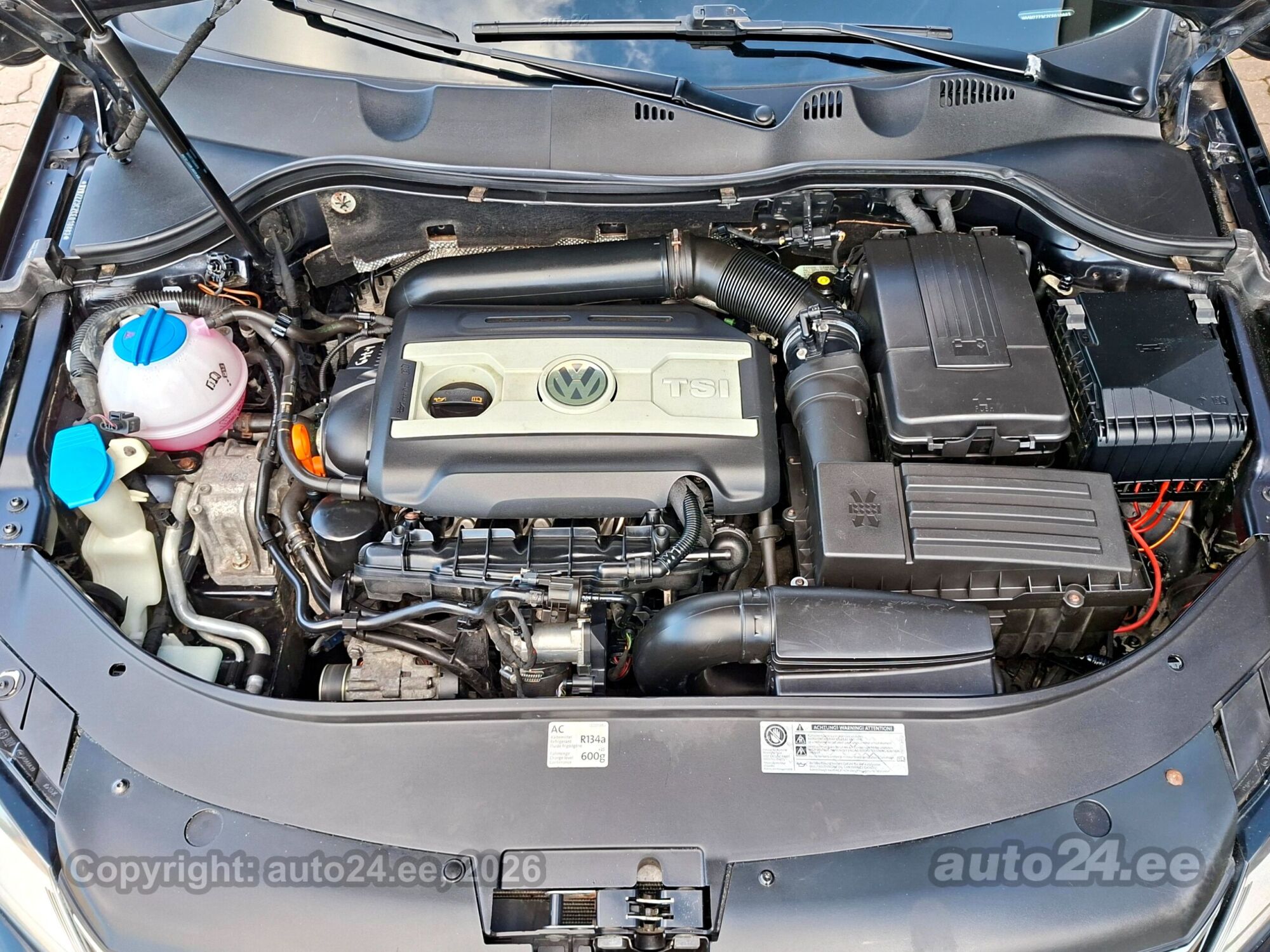 Volkswagen Passat - 5