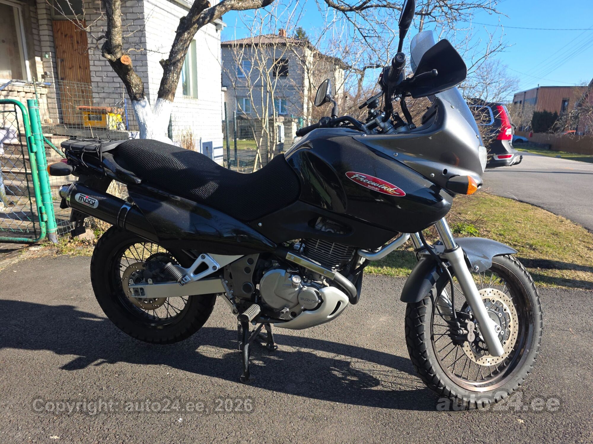 Suzuki XF 650 35kW - auto24.ee
