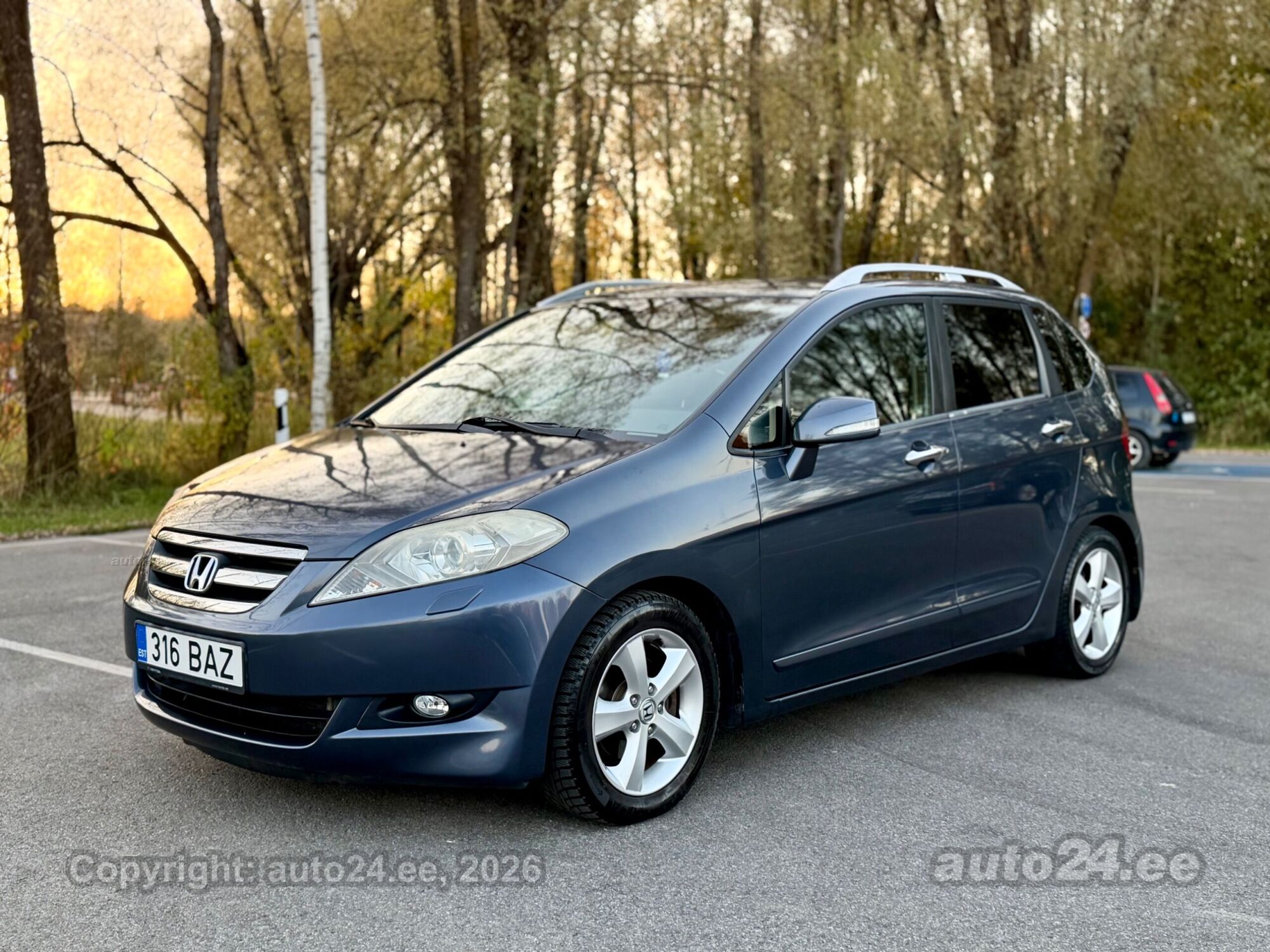 Honda FR-V