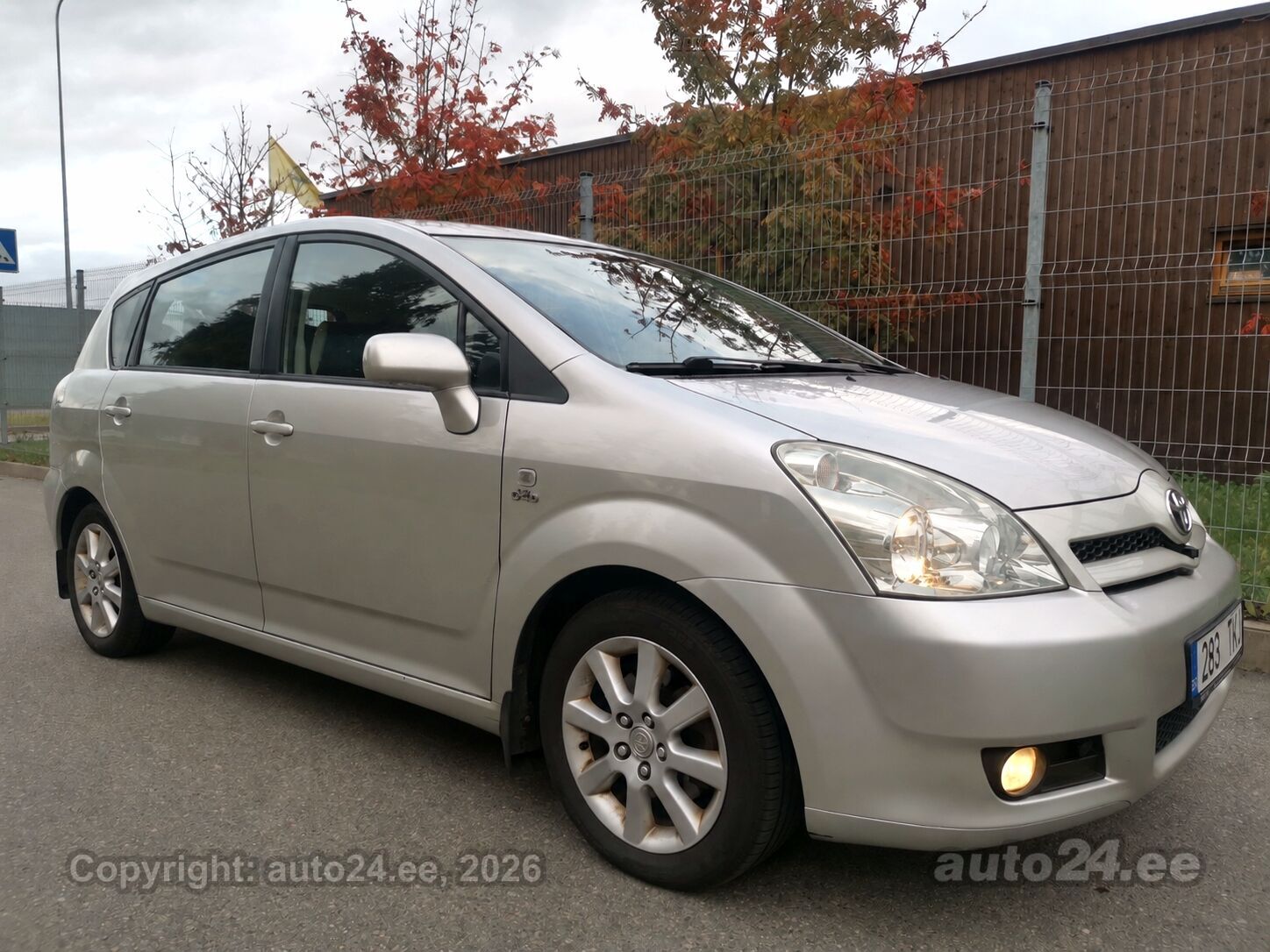 Toyota Corolla Verso - 2